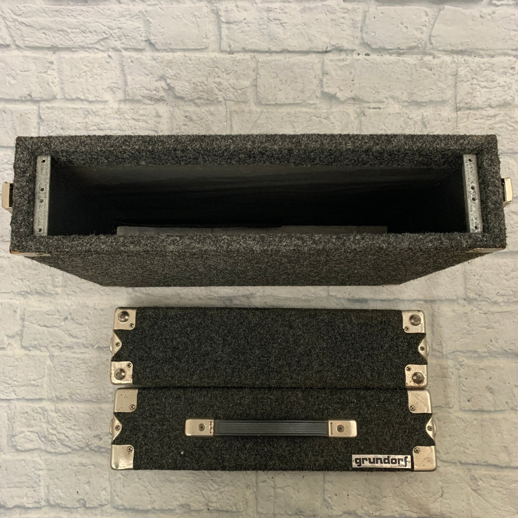 Grundorf 2U Carpeted Rack Case