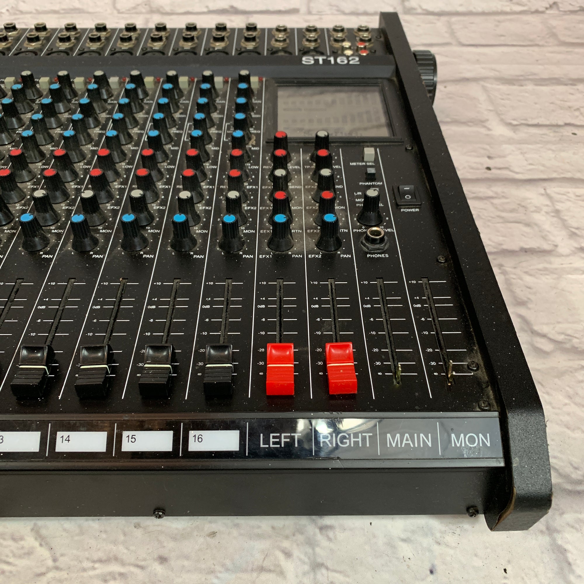 Sound Tech ST162 16 Channel Mixing Console