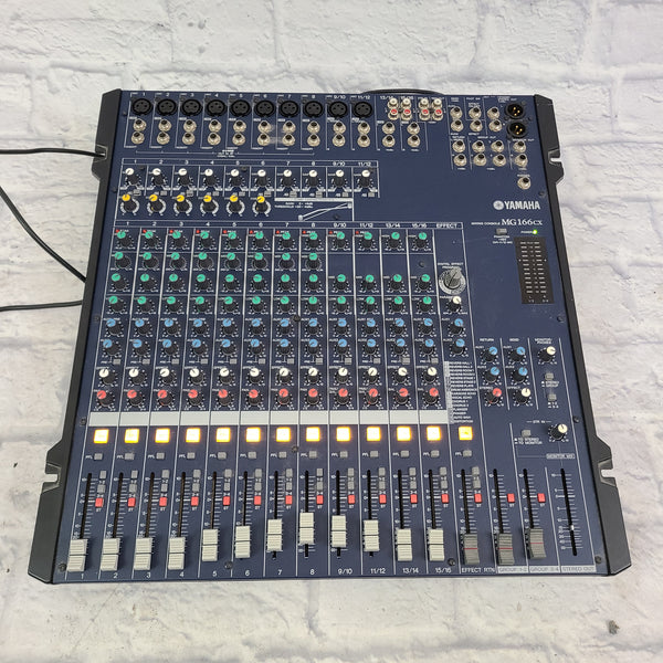 Yamaha MG 166CX Mixer - Evolution Music