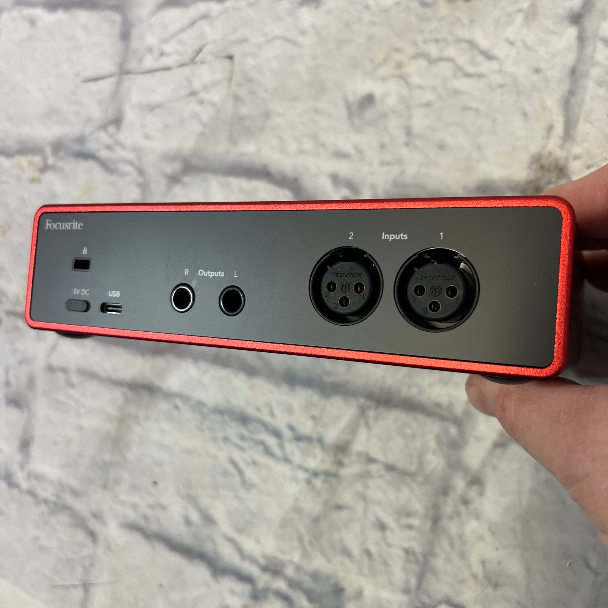 Focusrite Scarlett 2i2 4th Generation USB C Interface