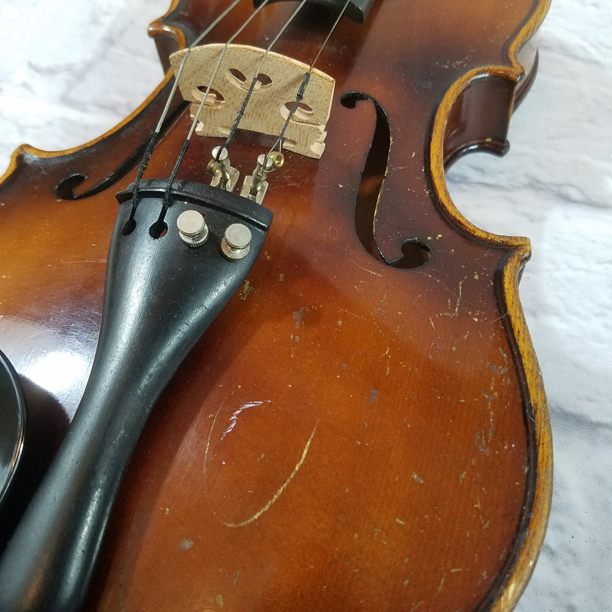 German-Made 1/2 Size Violin w Case/Bow