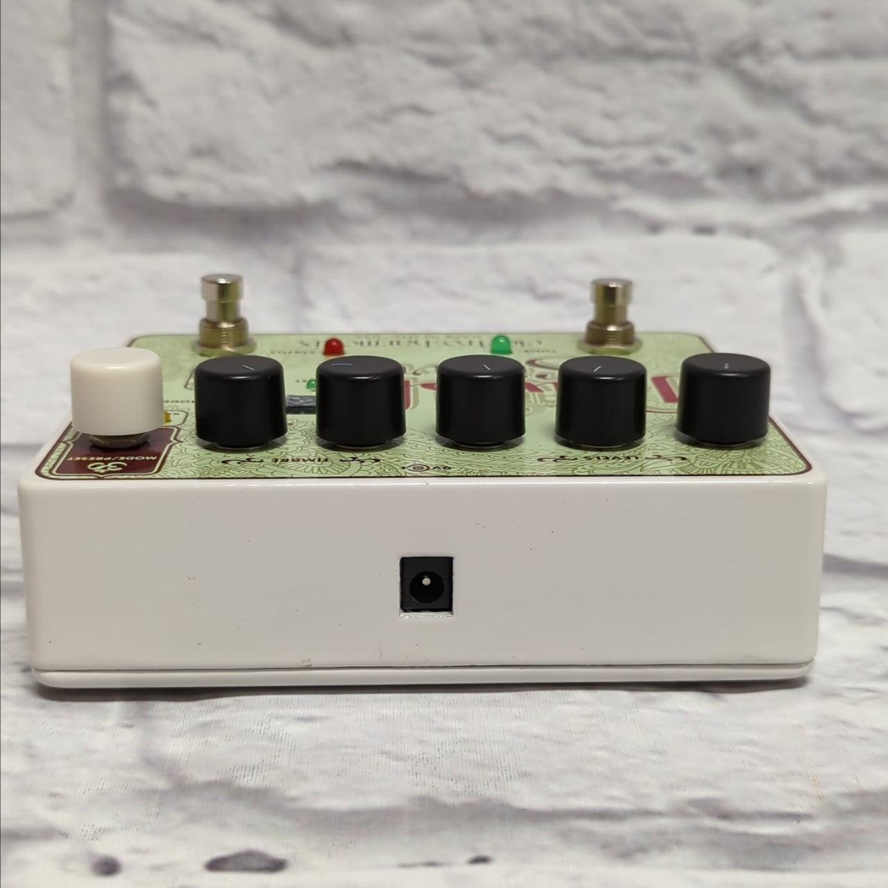 Electro-Harmonix Ravish Sitar Emulation Pedal - Evolution Music