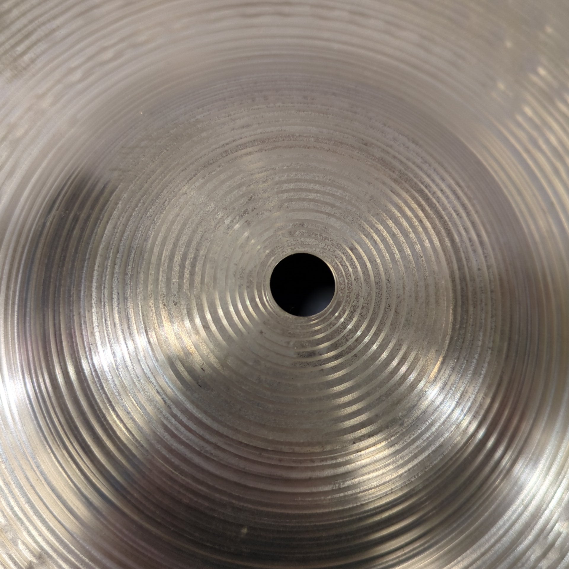 Zildjian ZHT 18 Medium Thin Crash Cymbal