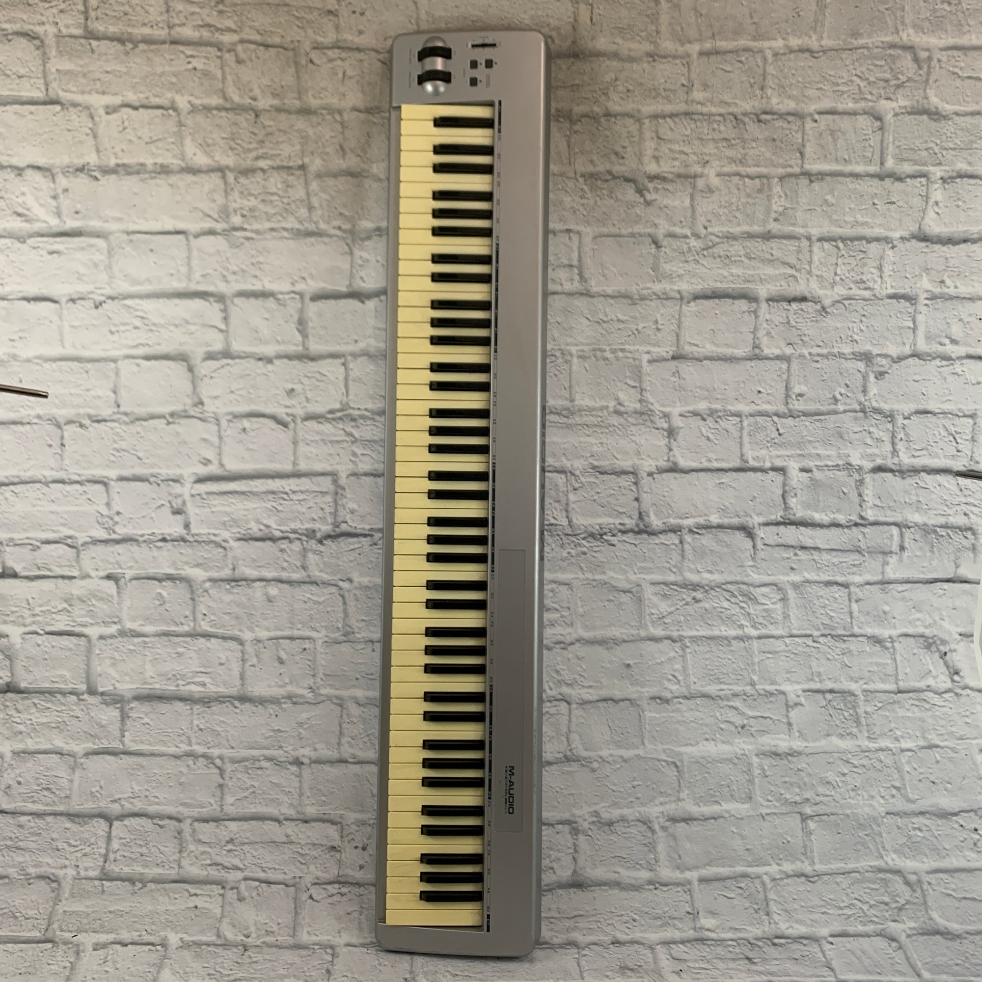 M-Audio Keystation 88 ES - Evolution Music