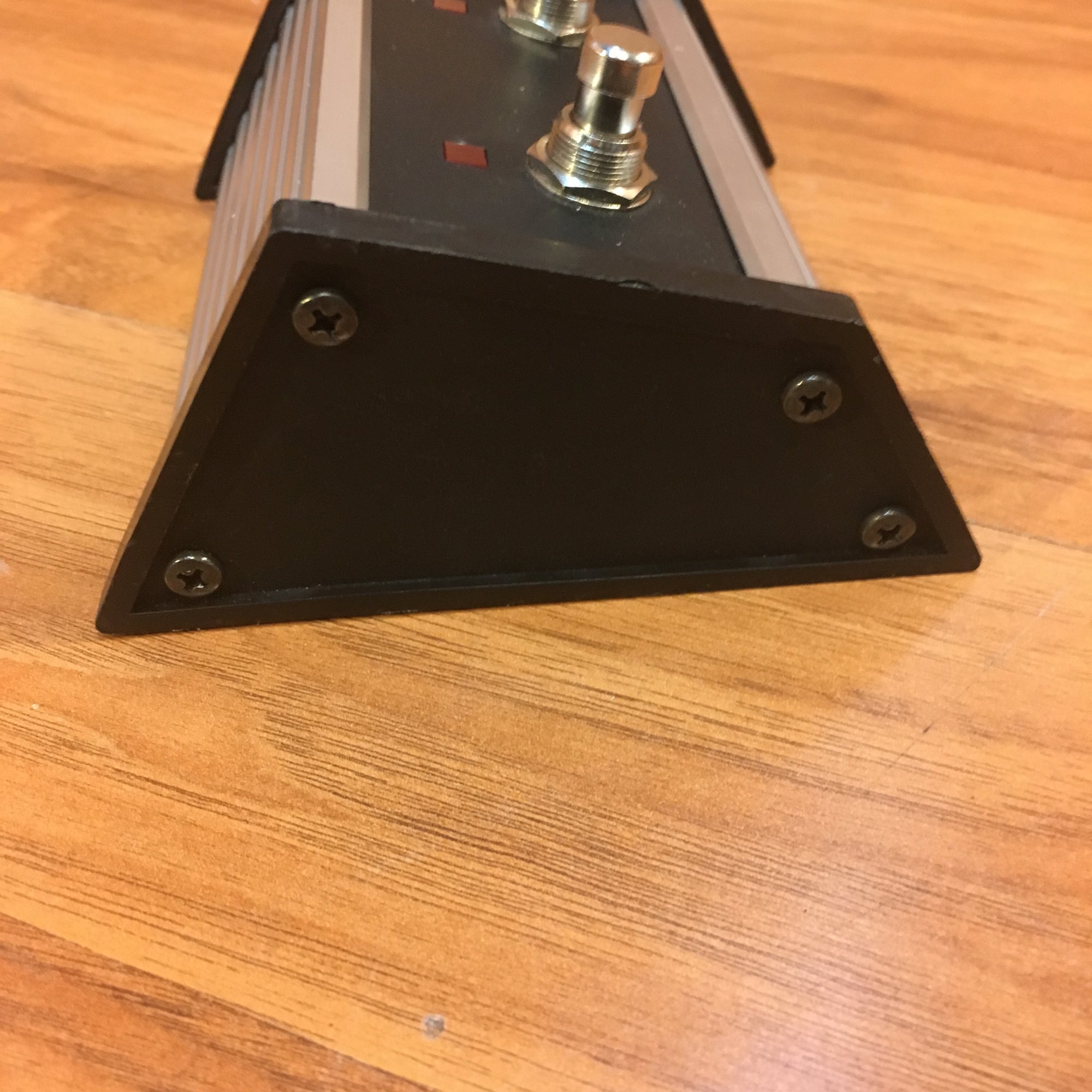 Fender FM65DSP and Super-Champ XD Footswitch (no print)