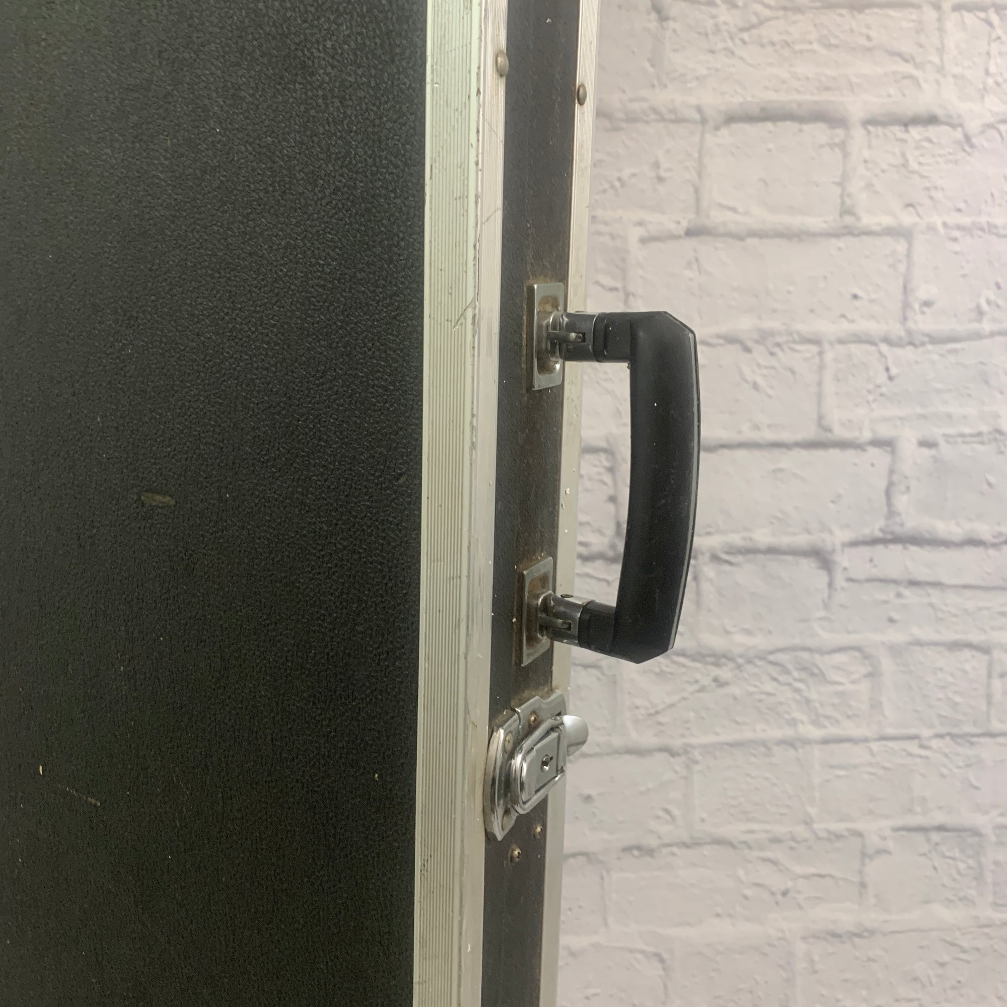 Unknown Bass Guitar Flight Case