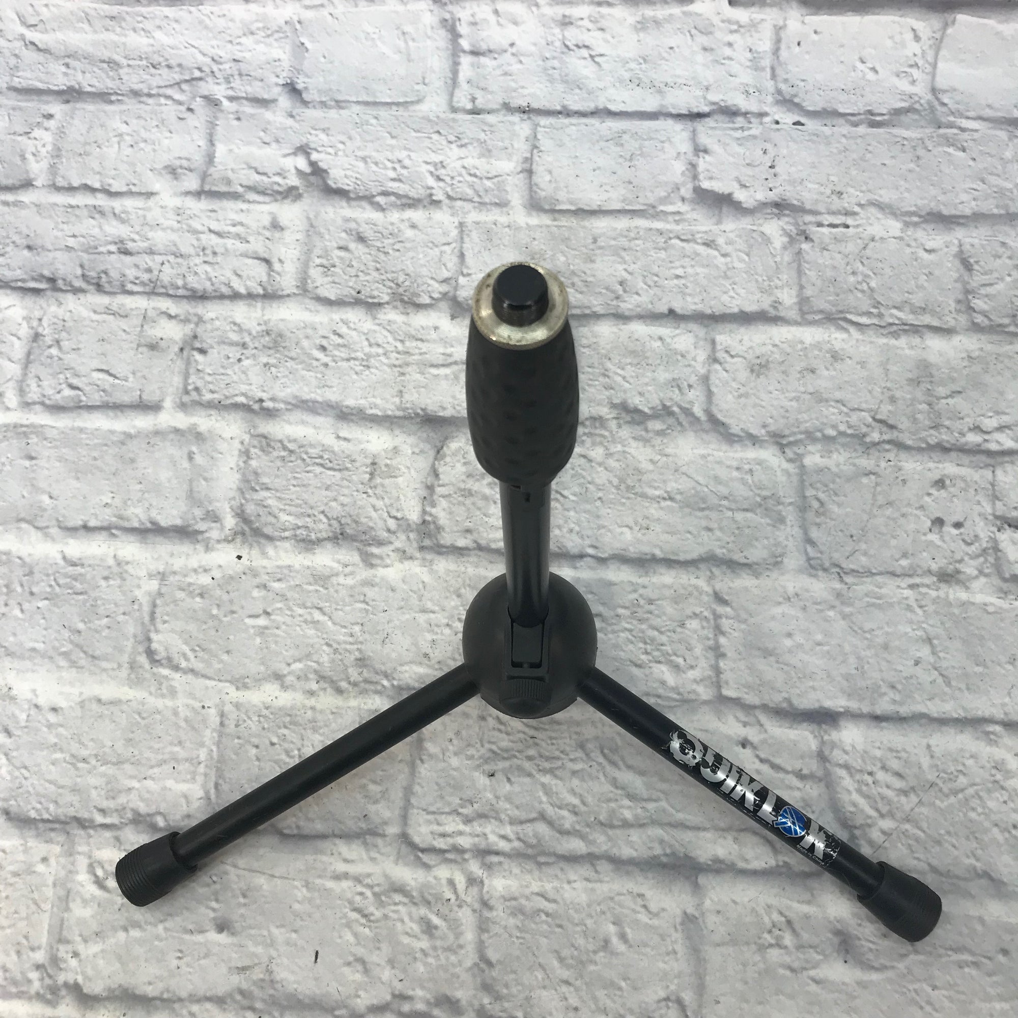 Quick Lok Short Tripod Microphone Straight Stand