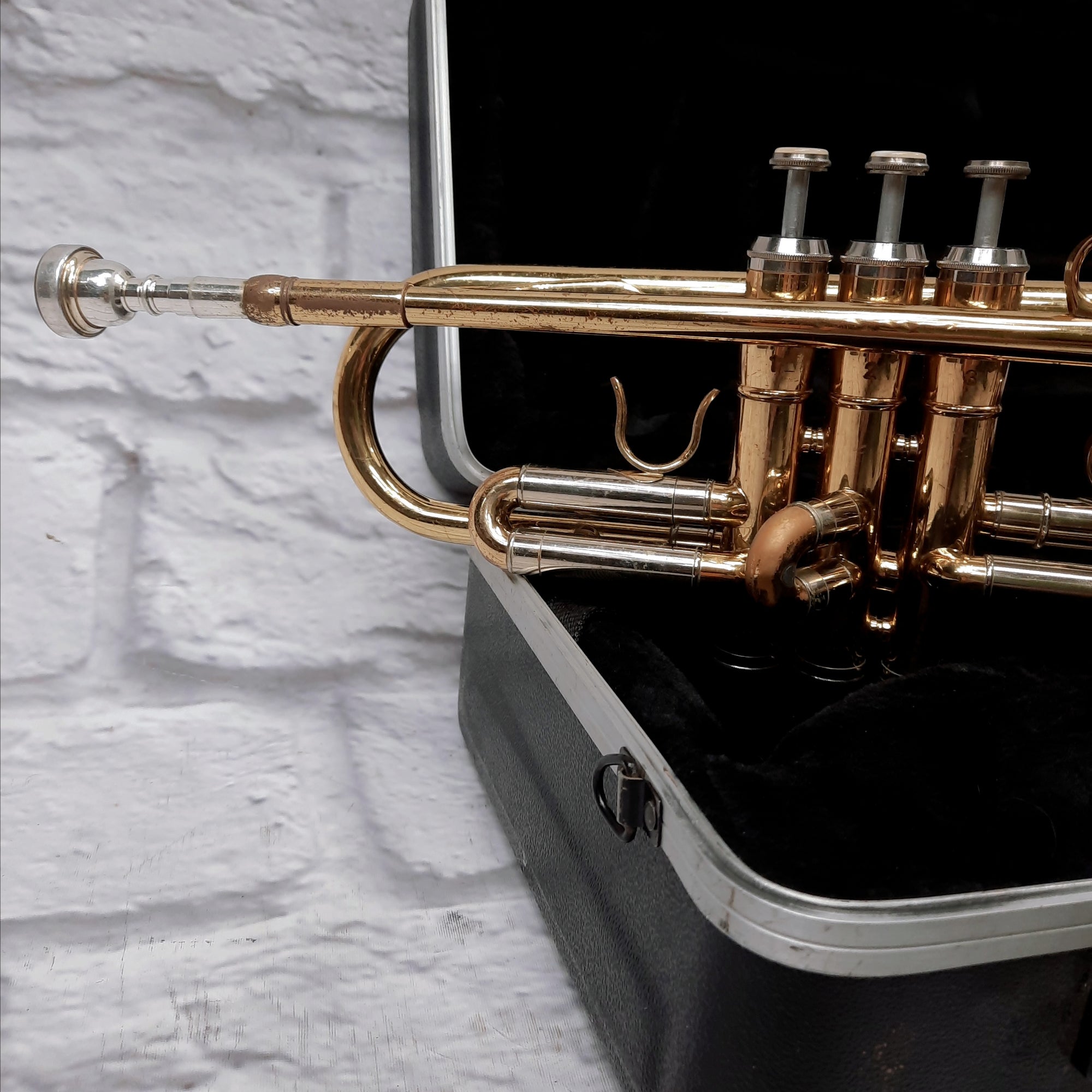Oxford Trumpet w/Hard Hunter Case JG33891