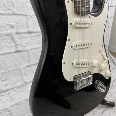 Squier Stratocaster Bullet Series Electric Guitar