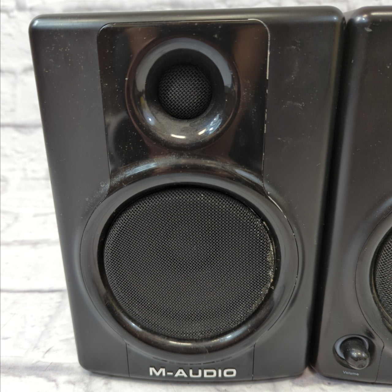 M-Audio Studiophile AV40 Studio Monitor Pair