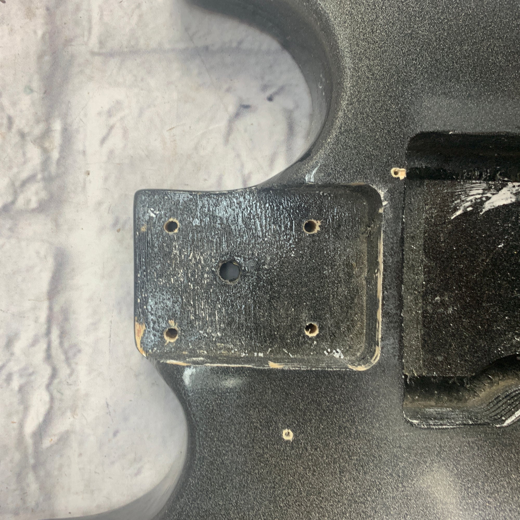 Unknown Strat Body - Dark Grey Metallic