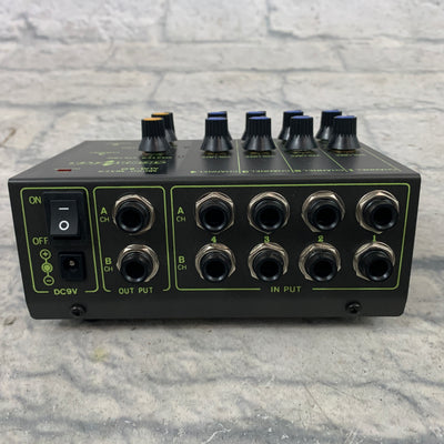 Signal Flex MM80 Stereo 4-channel Mic/Instrument Mixer