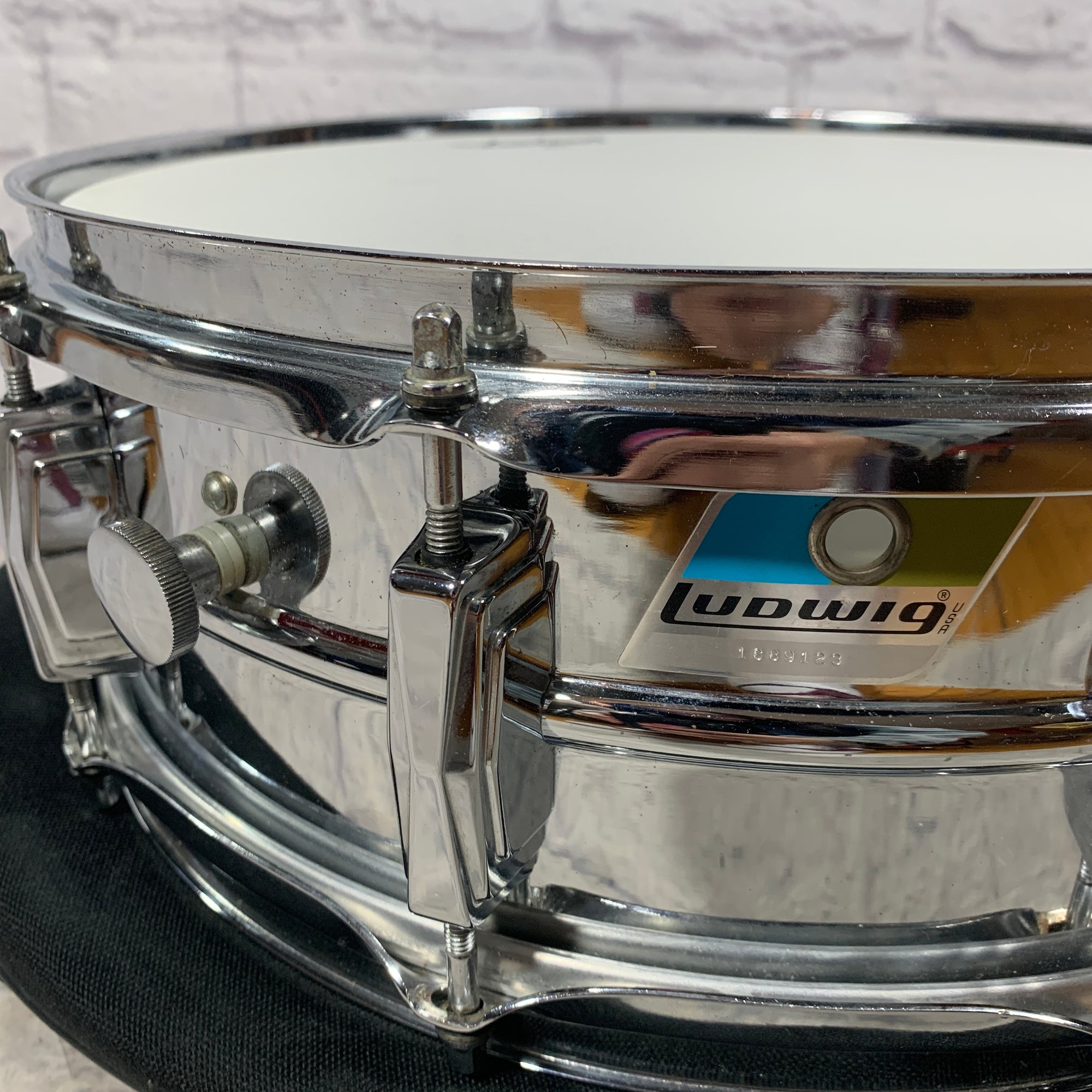 Vintage 1979 Ludwig Supraphonic 10 Lug Blue Olive Pointed Badge 14 x 5 Snare