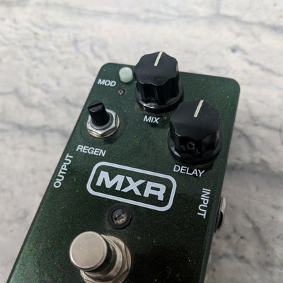 MXR Carbon Copy Analog Delay Pedal