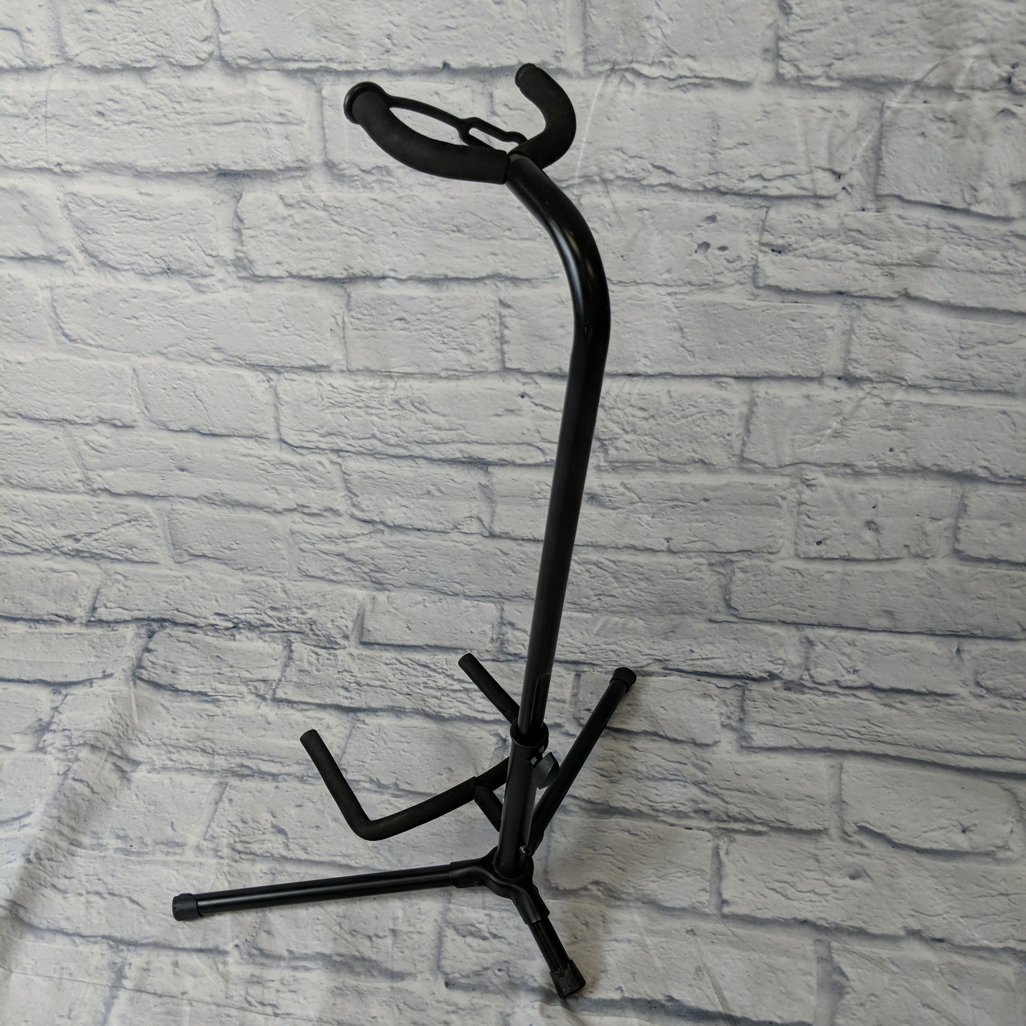 On Stage Stands guitar stand