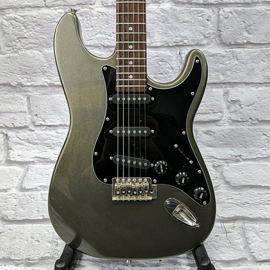 Deltatone Strat Electric Guitar