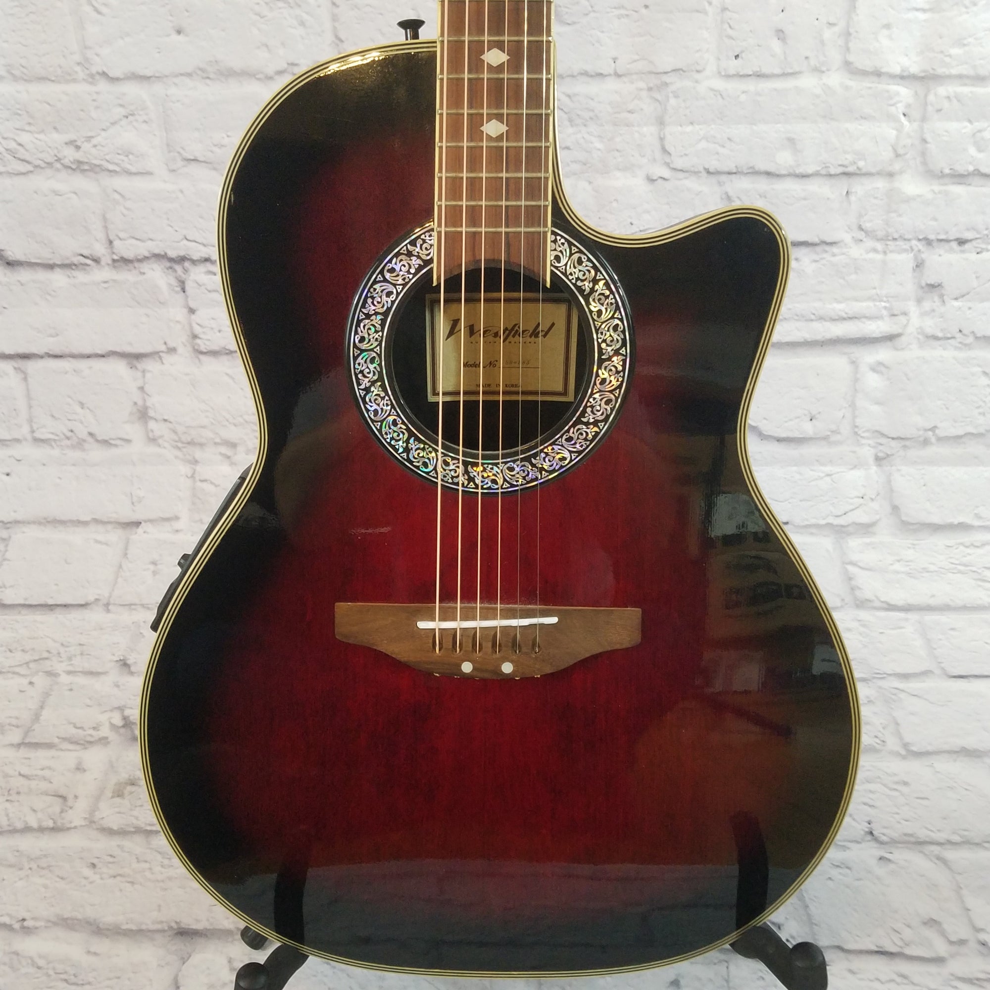 Westfeild SR-383 Electric Acoustic Guitar