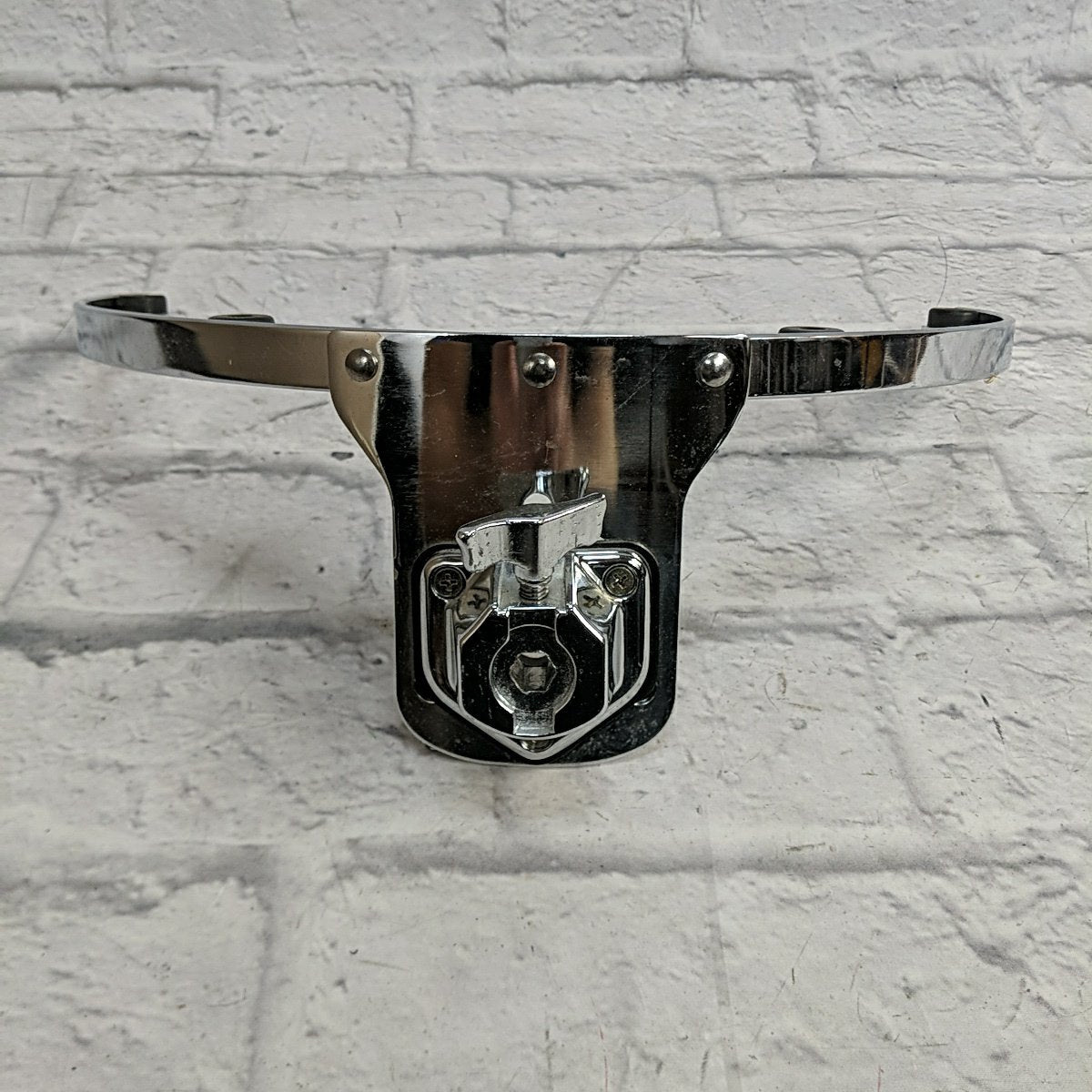 Unknown 13 Suspension Mount