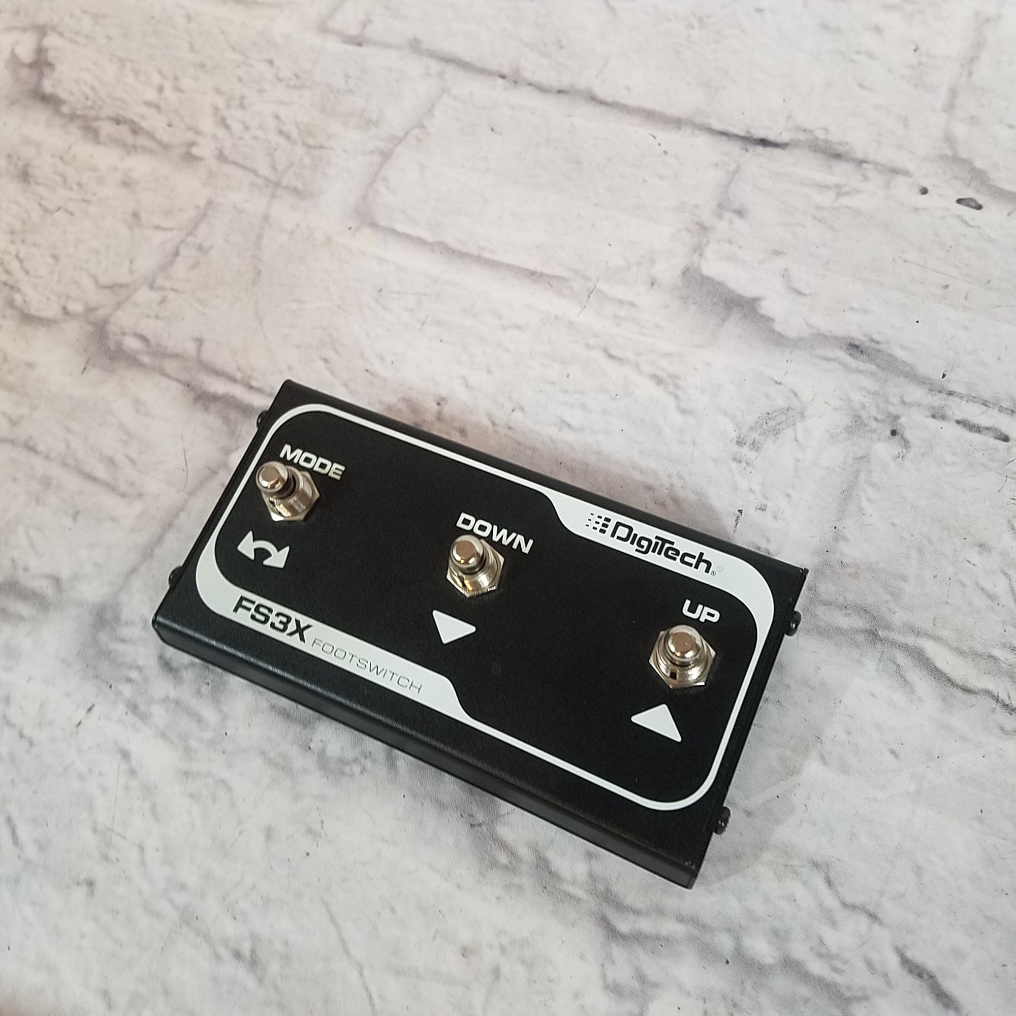 DigiTech TRIO Plus Band Creator + Looper w/ FS3X 3-Button Footswitch