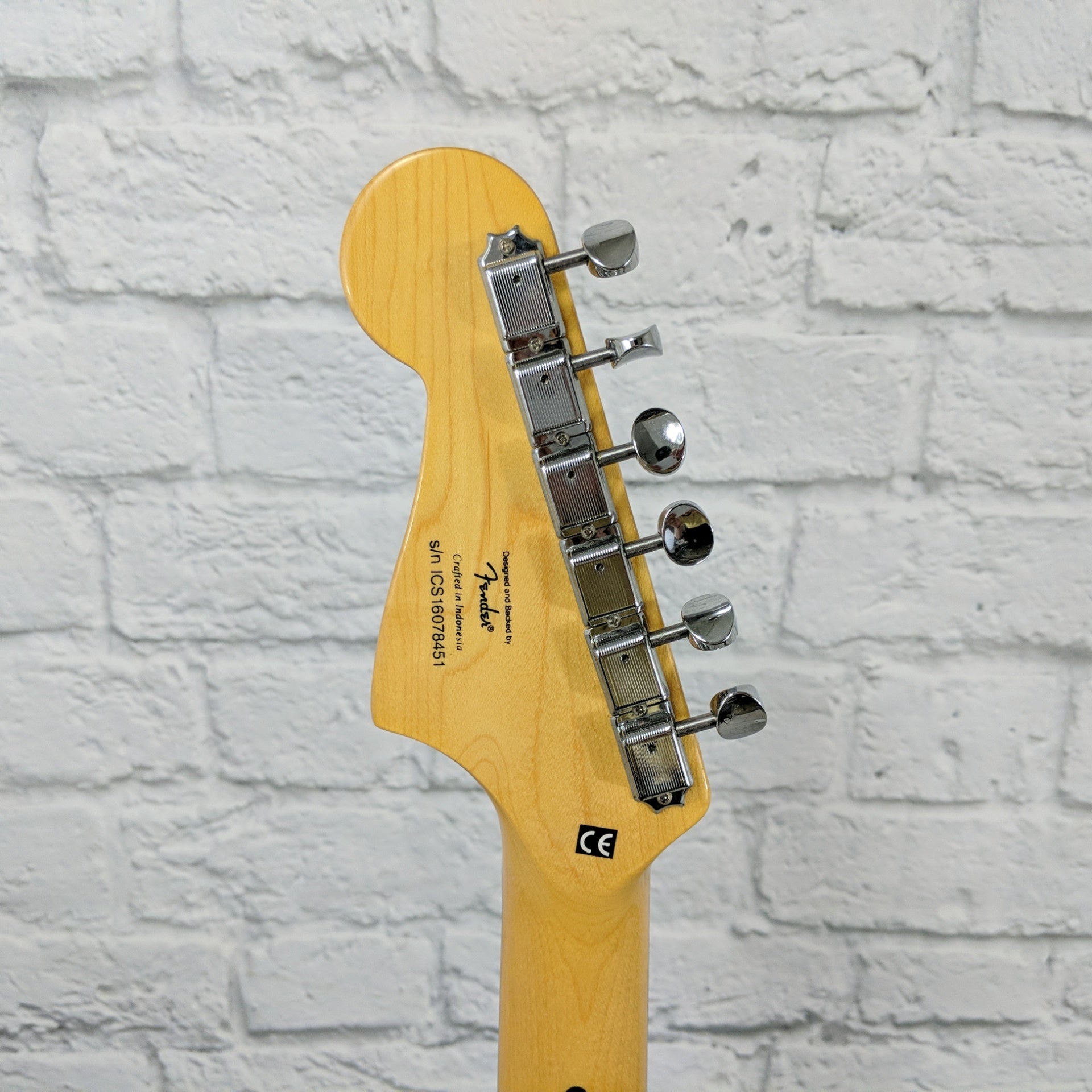 2016 Squier Sonic Blue Jazzmaster