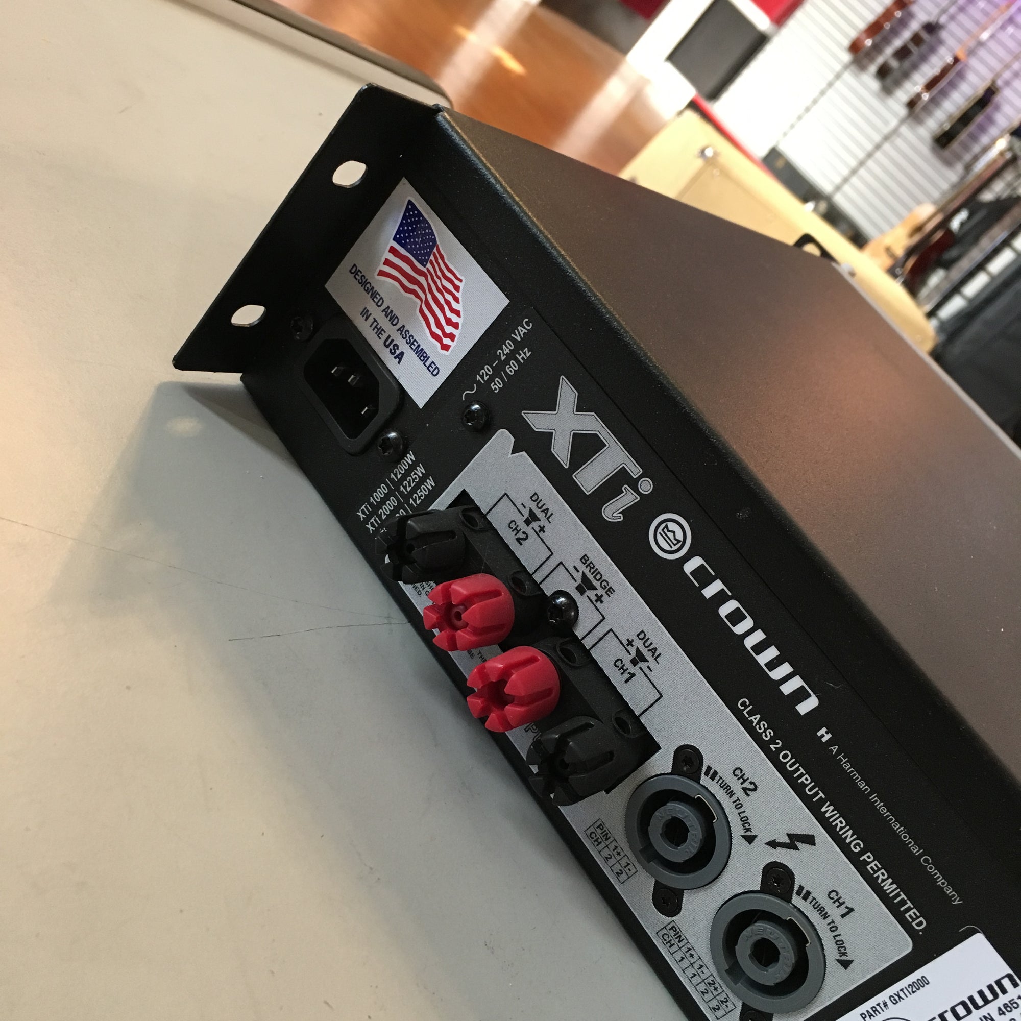 Crown XTI2000 Power Amp