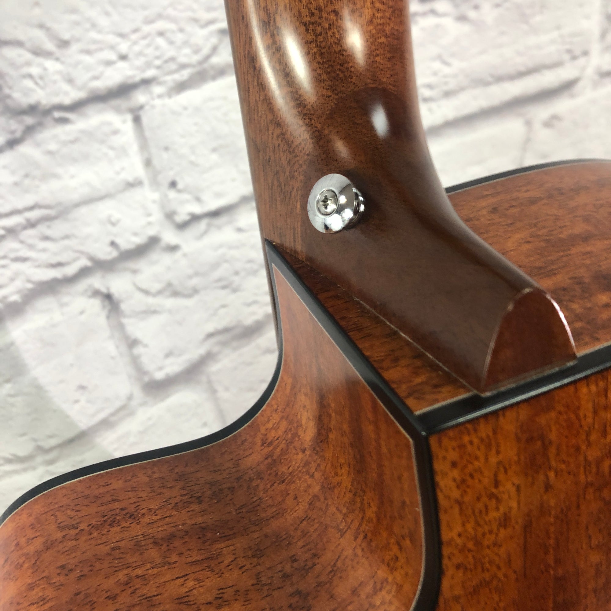 Epiphone DR400 MCE Masterbuilt Dreadnought Acoustic Guitar