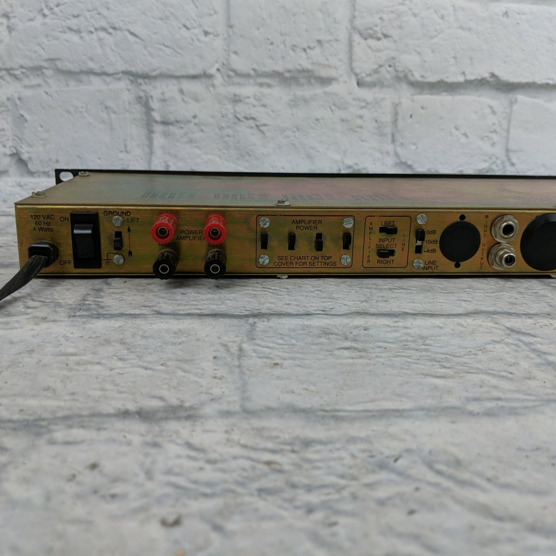 Furman VU-40 Stereo System Monitor