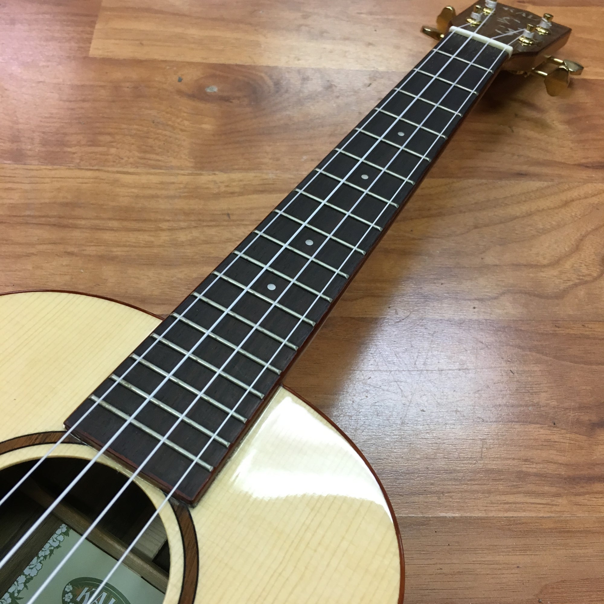 Kala Ka-Asov-T Ovangkol Tenor Ukulele