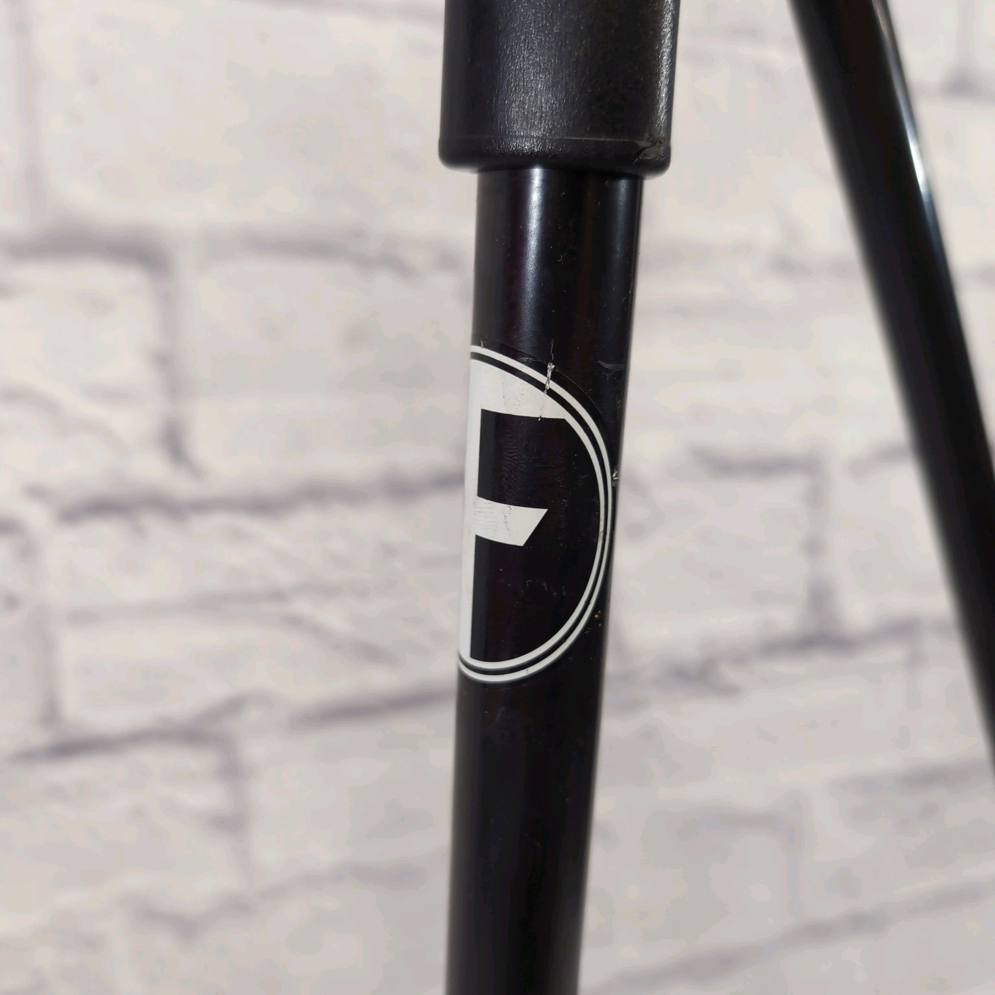 Unknown Straight Mic Stand w/ Round Base