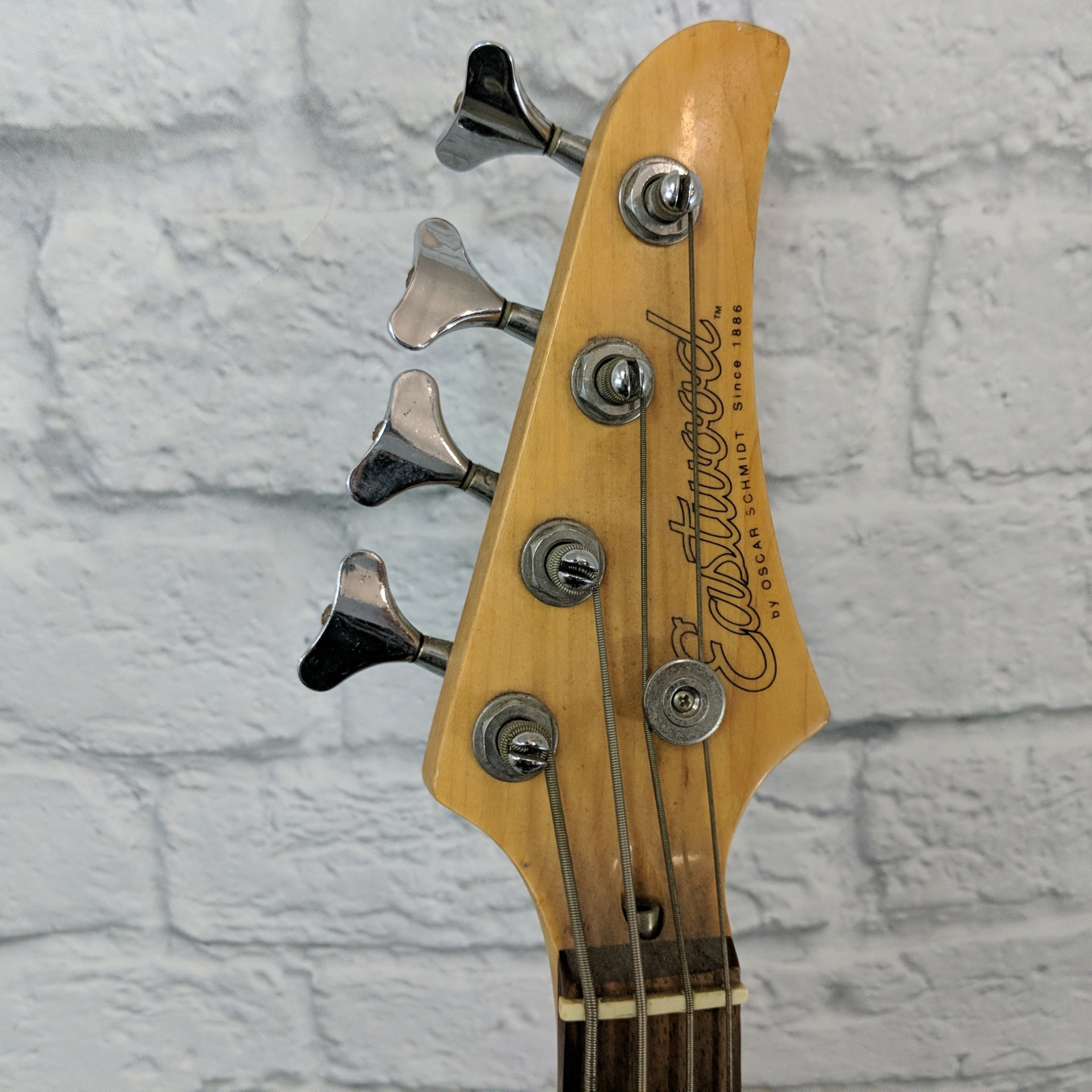 Eastwood P-Style Bass