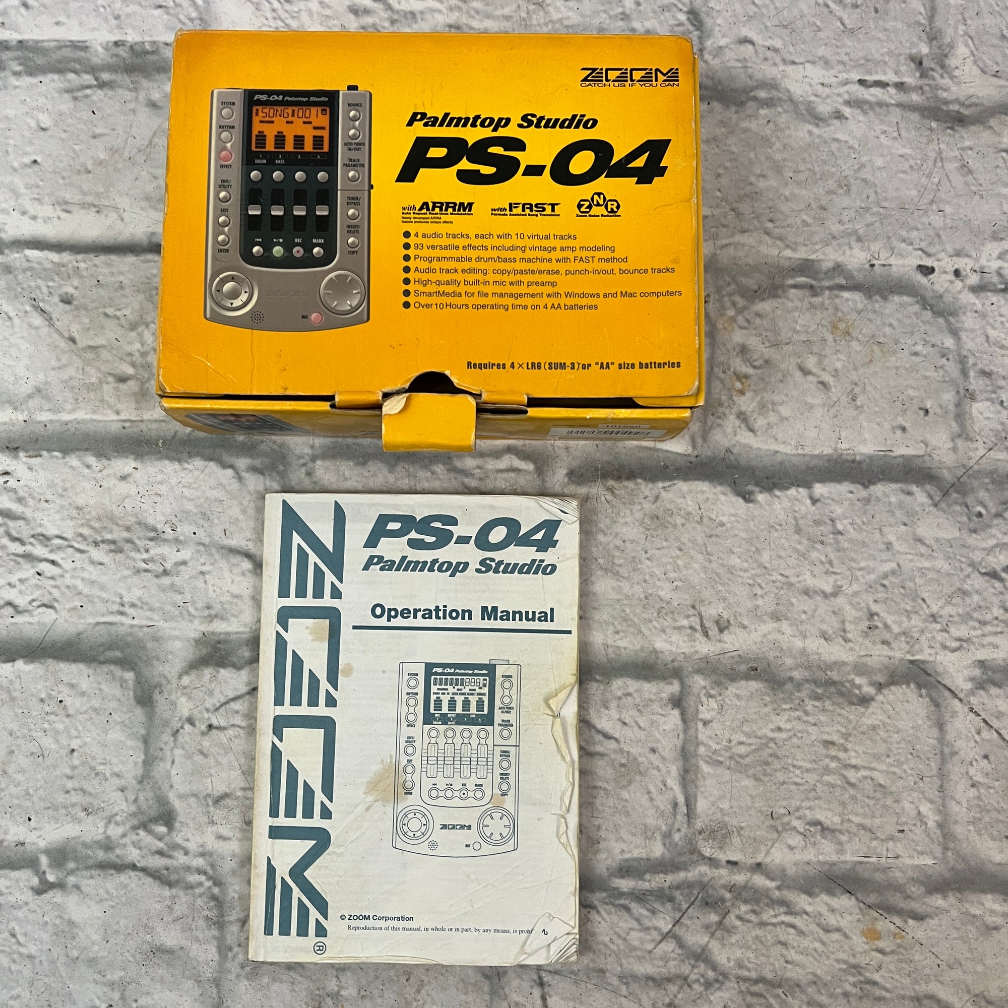 ZOOM PS-04 パームトップスタジオ Zoom PS-04 | Zoom