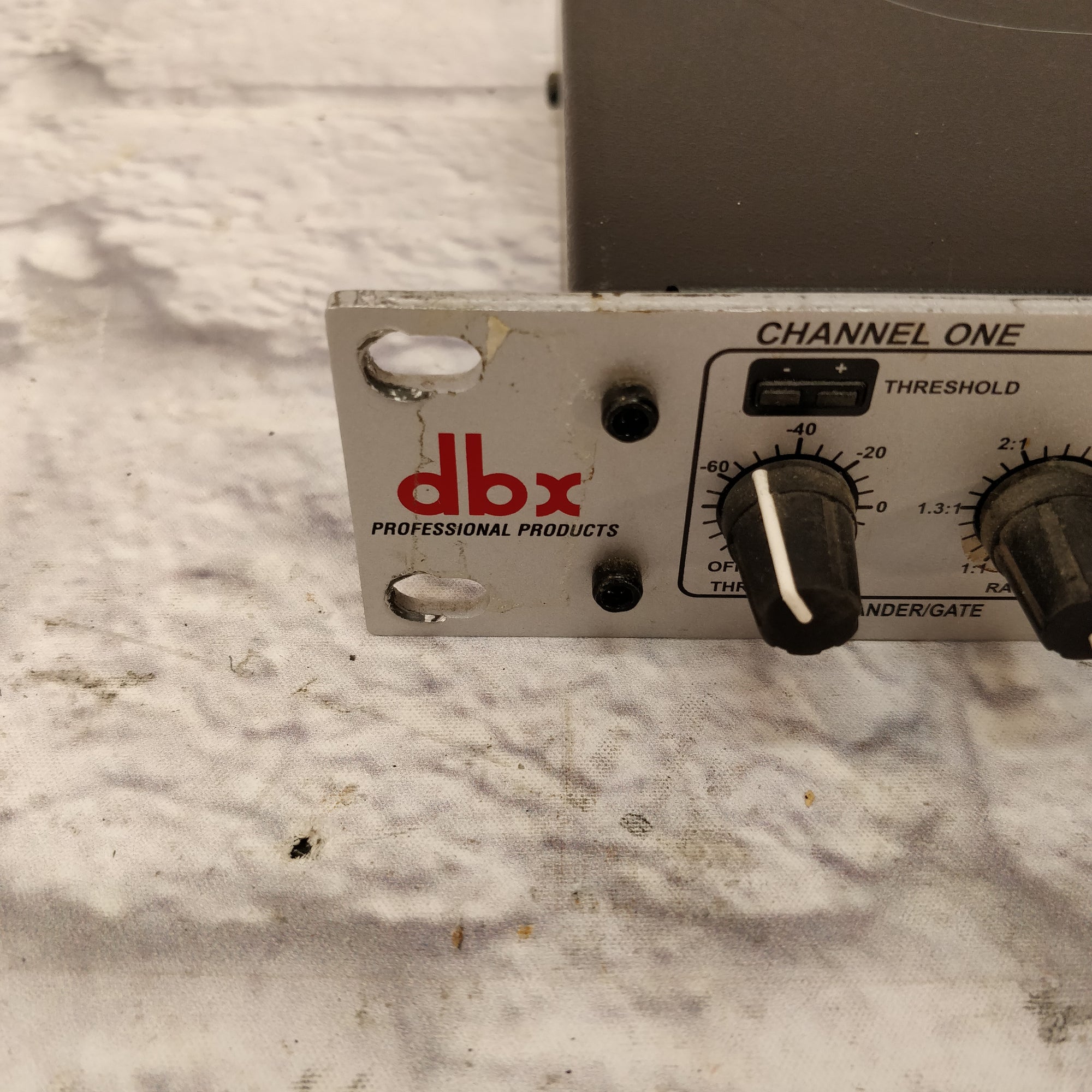 DBX 266XS Stereo Compressor Limiter & Noise Gate Dynamics Processor