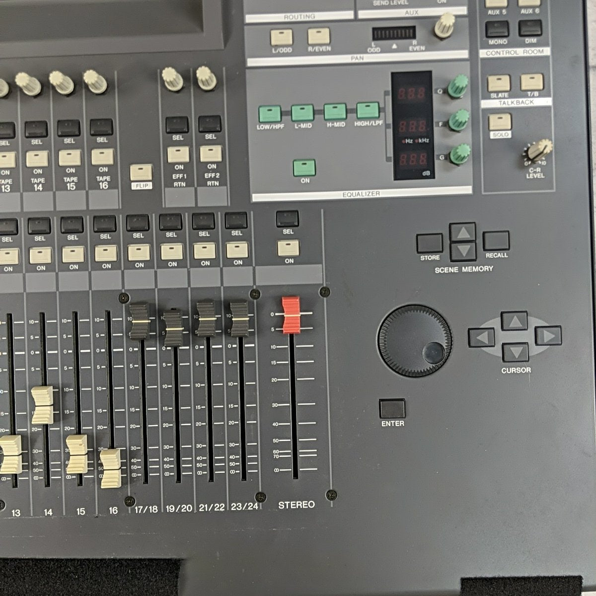 Yamaha O2R Digital Mixing Recording Console - Evolution Music