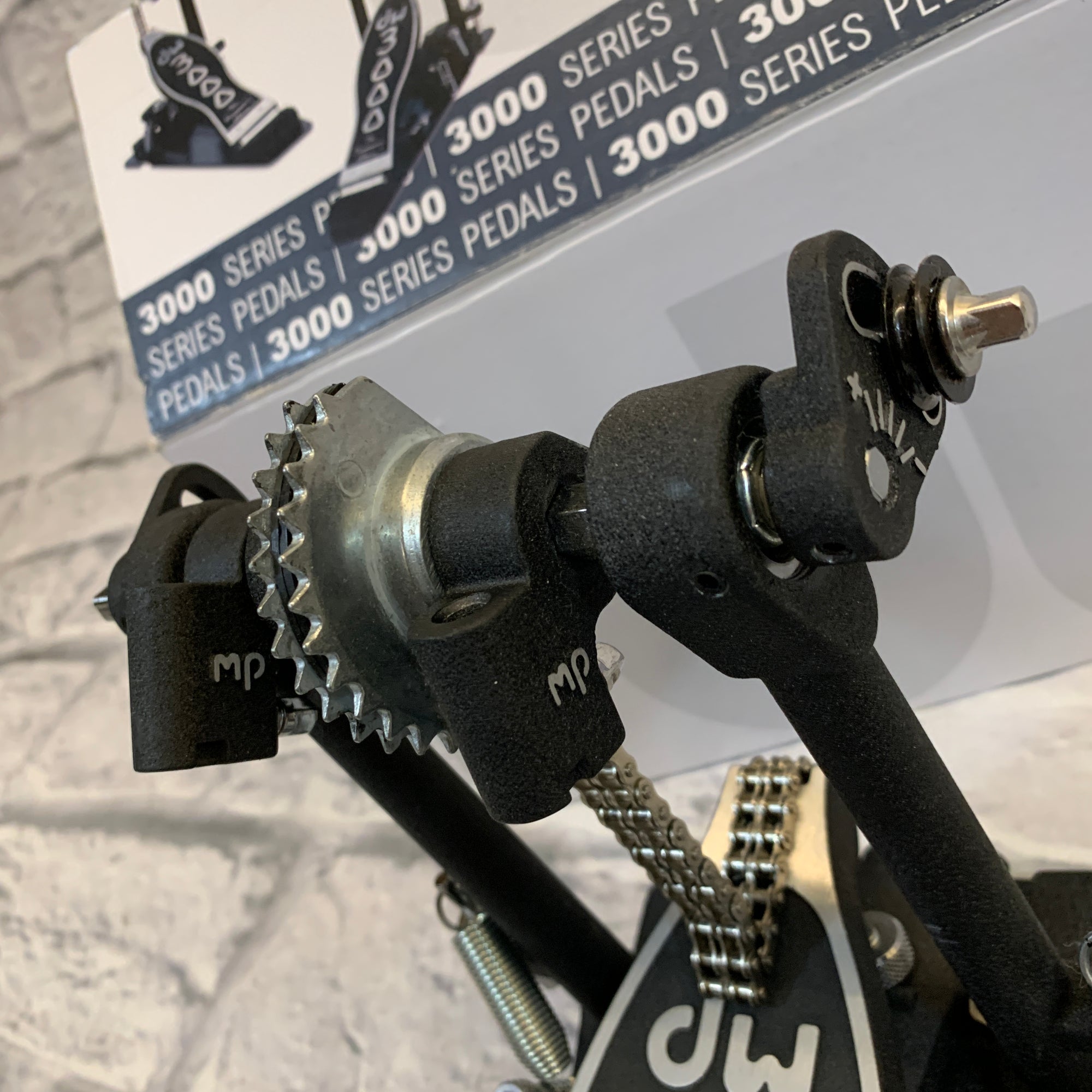 dw 3000 double pedal DW 3000 Double Bass Drum Pedal