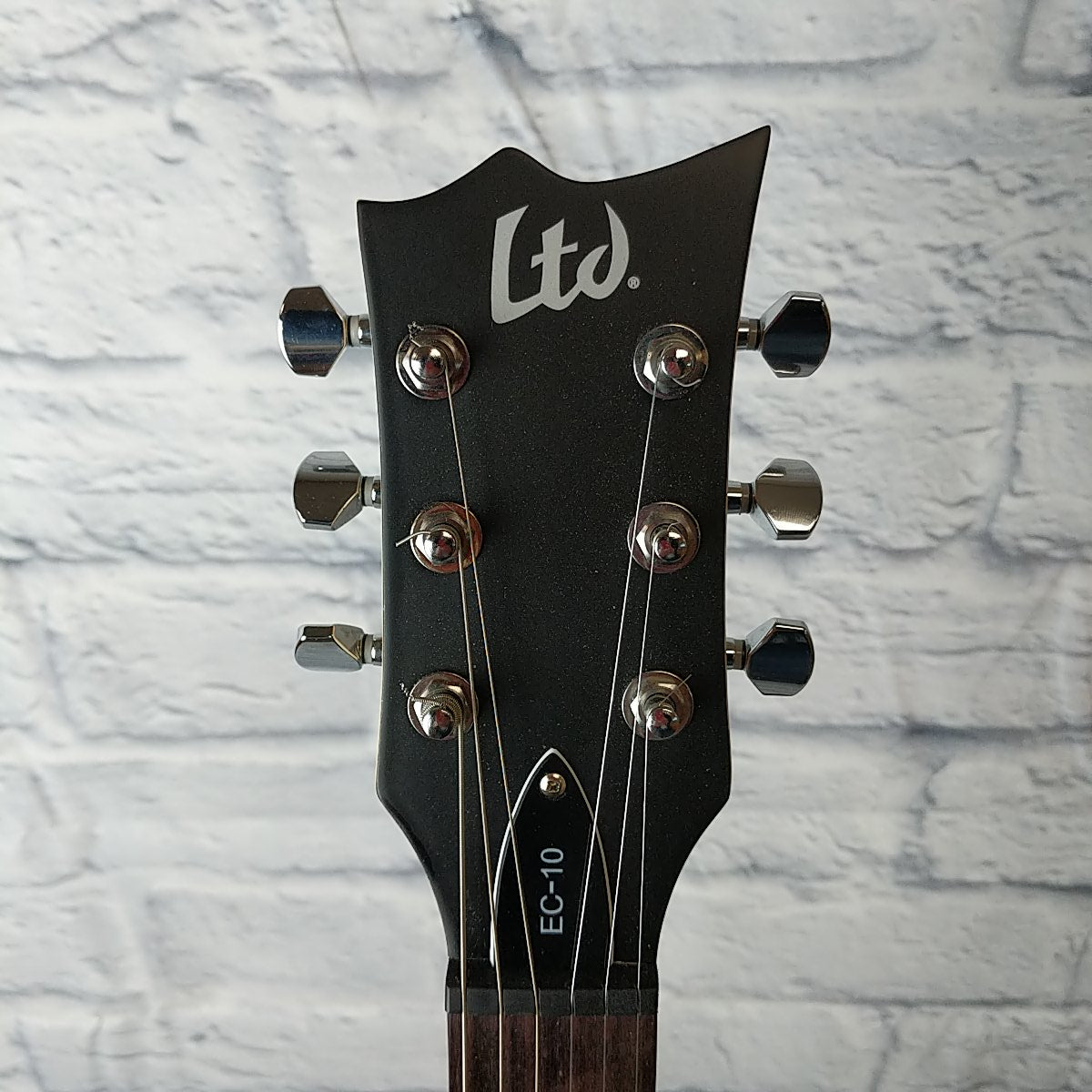 LTD EC-10 Electric Guitar w/gig bag