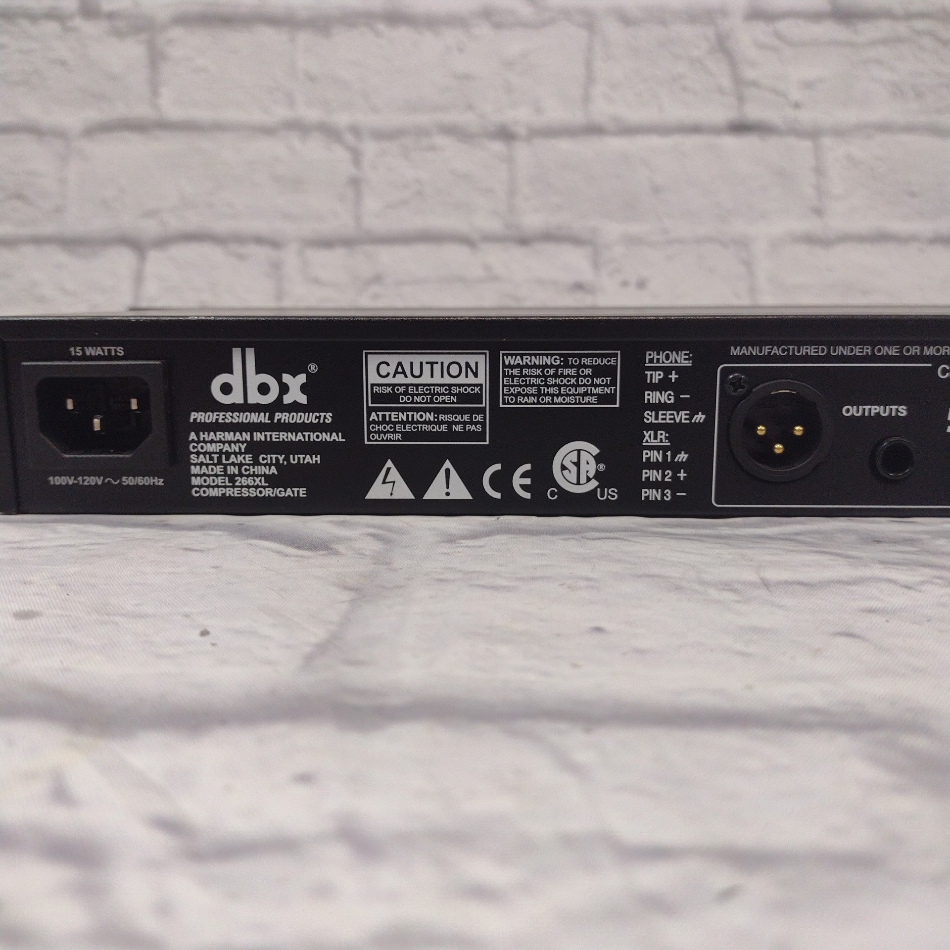 DBX 266XL Stereo Rack Compressor Limiter