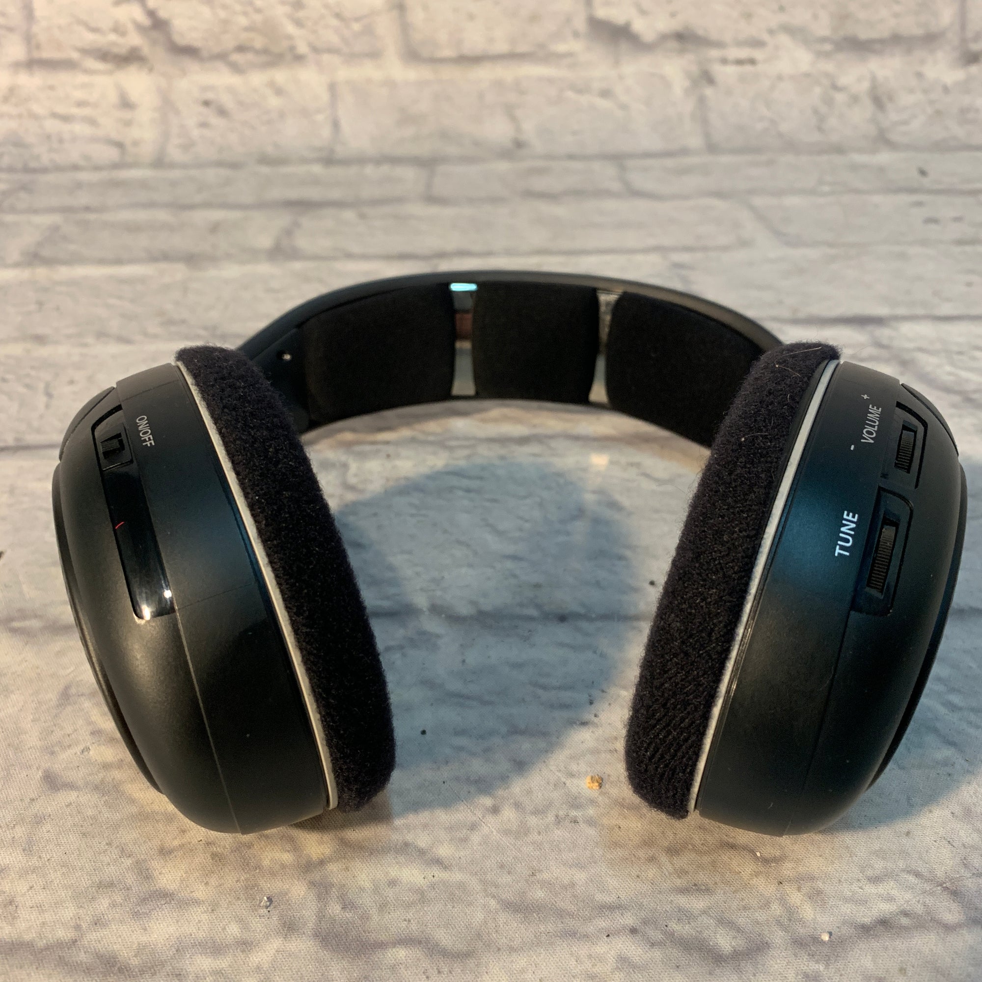 Sennheiser Wireless Headphones System