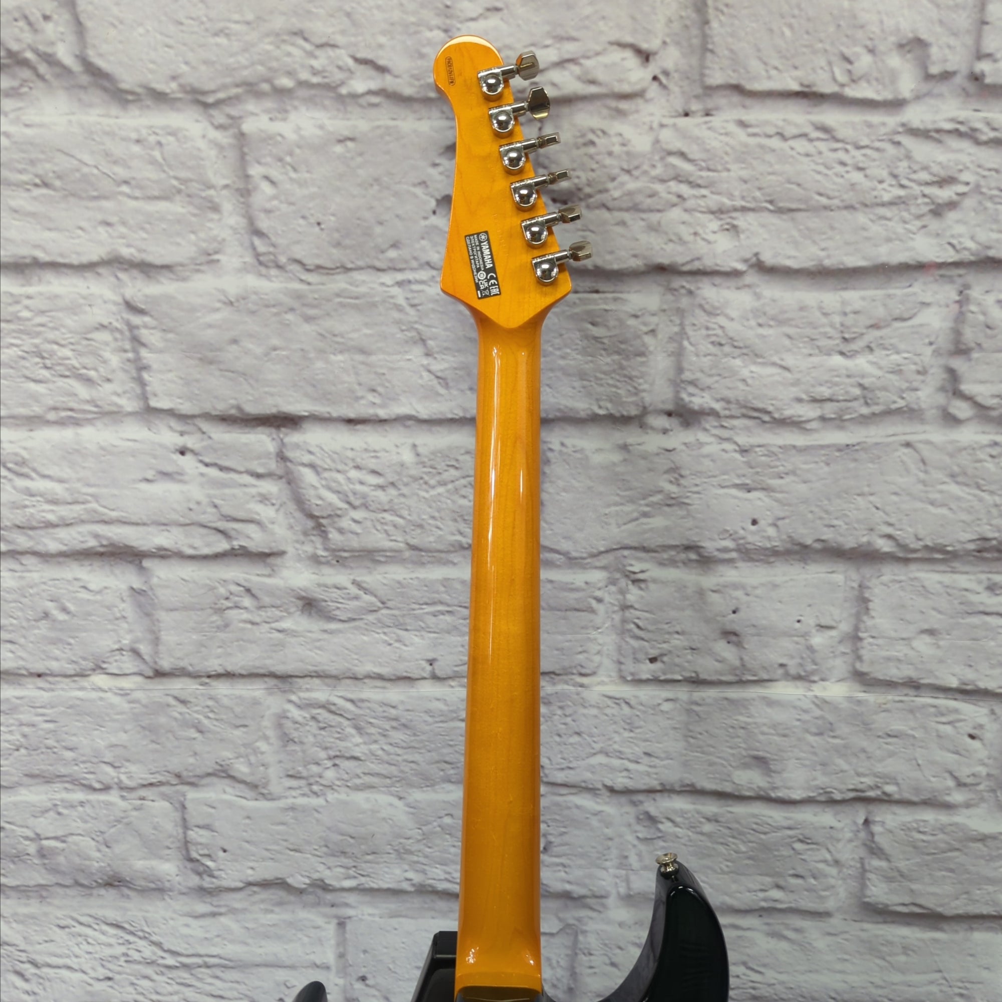 Yamaha Pacifica PAC612VIIFM Indigo Blue Electric Guitar