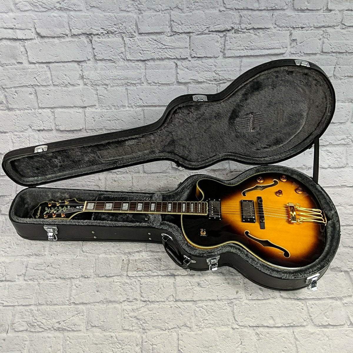 Epiphone Joe Pass Emperor II VS Vintage Sunburst with Upgraded Seymour Duncan Seth Lover Pickups and Hardshell Case