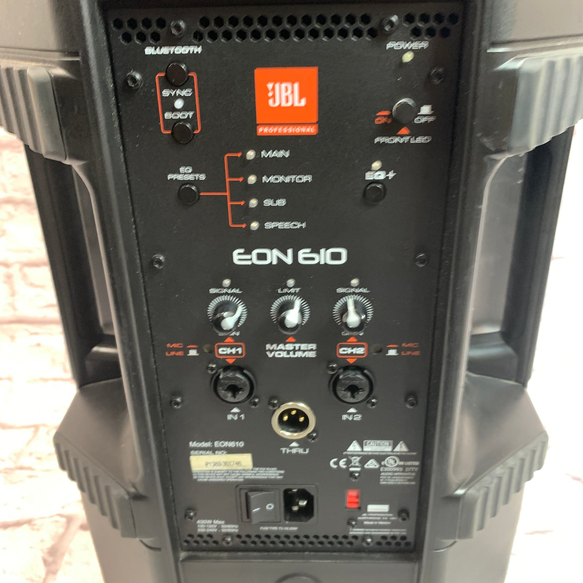 JBL EON 610 Powered Speaker - Evolution Music