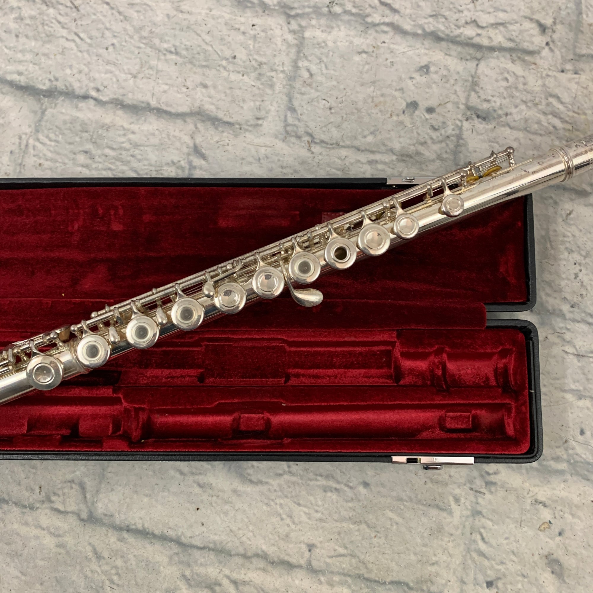 Yamaha YFL 481 Sterling Silver Flute With Case