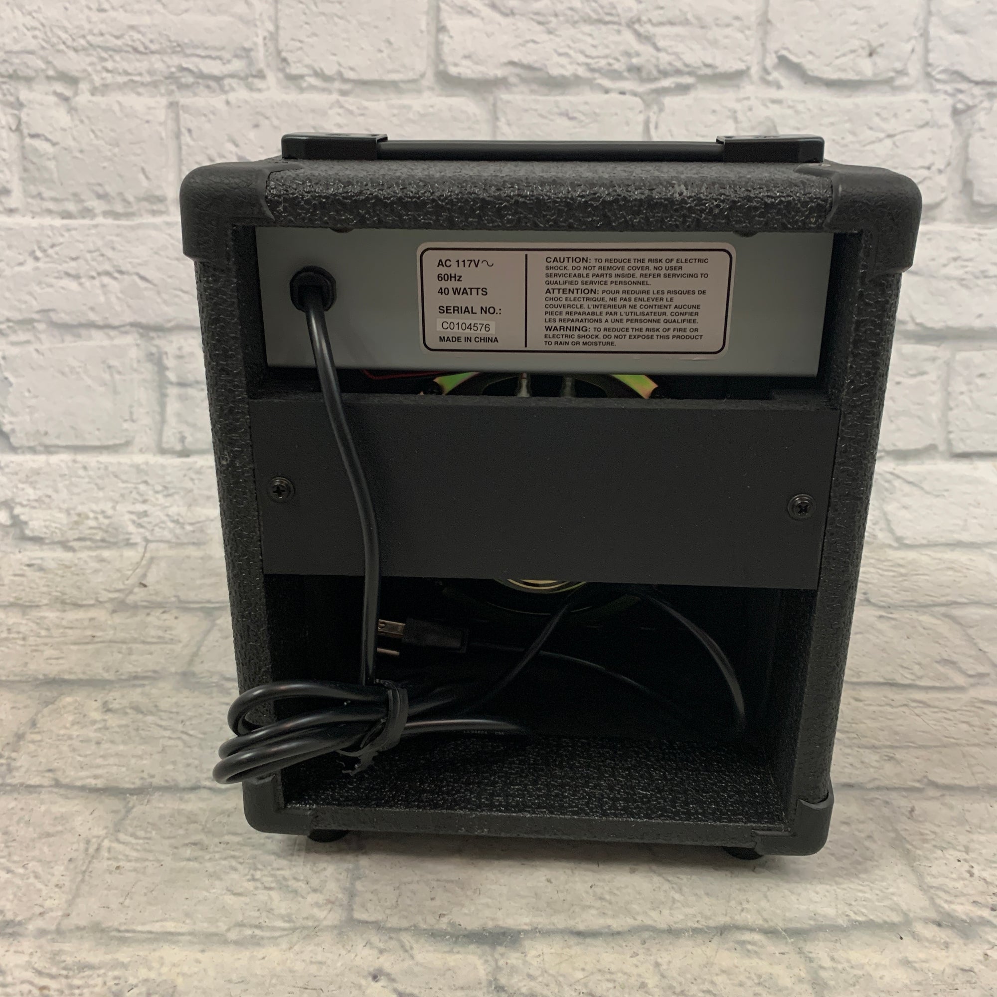 Dean Markley K-15X Guitar Combo Amp - New Old Stock!