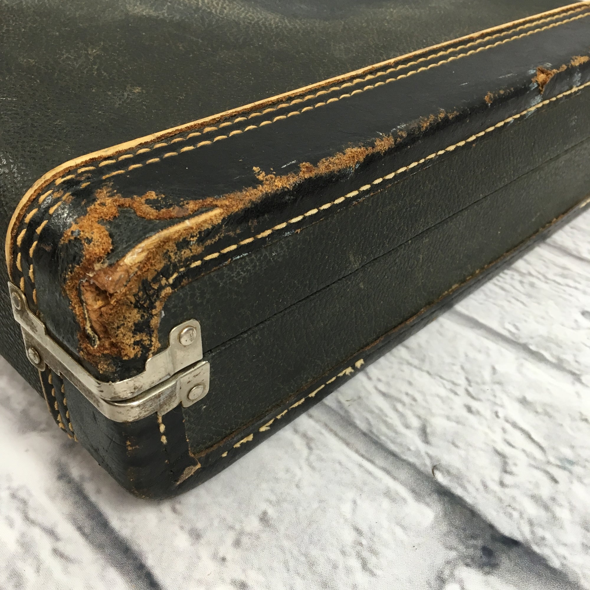 Vintage 1960s Fender Bass Case