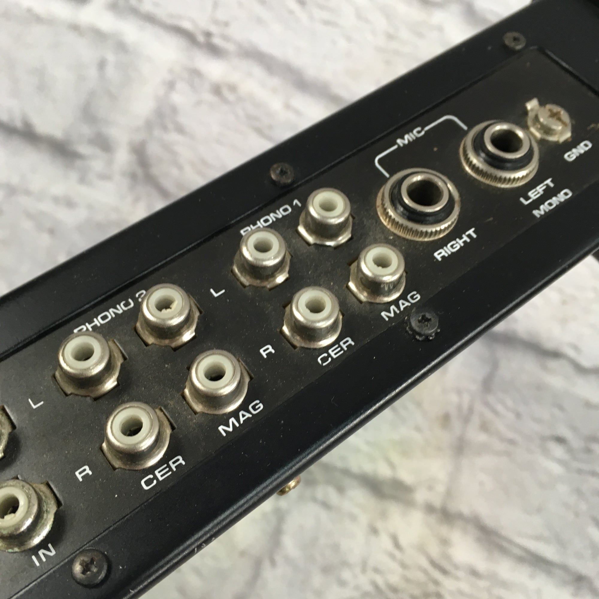 Realistic 32-1100A Stereo Mixer