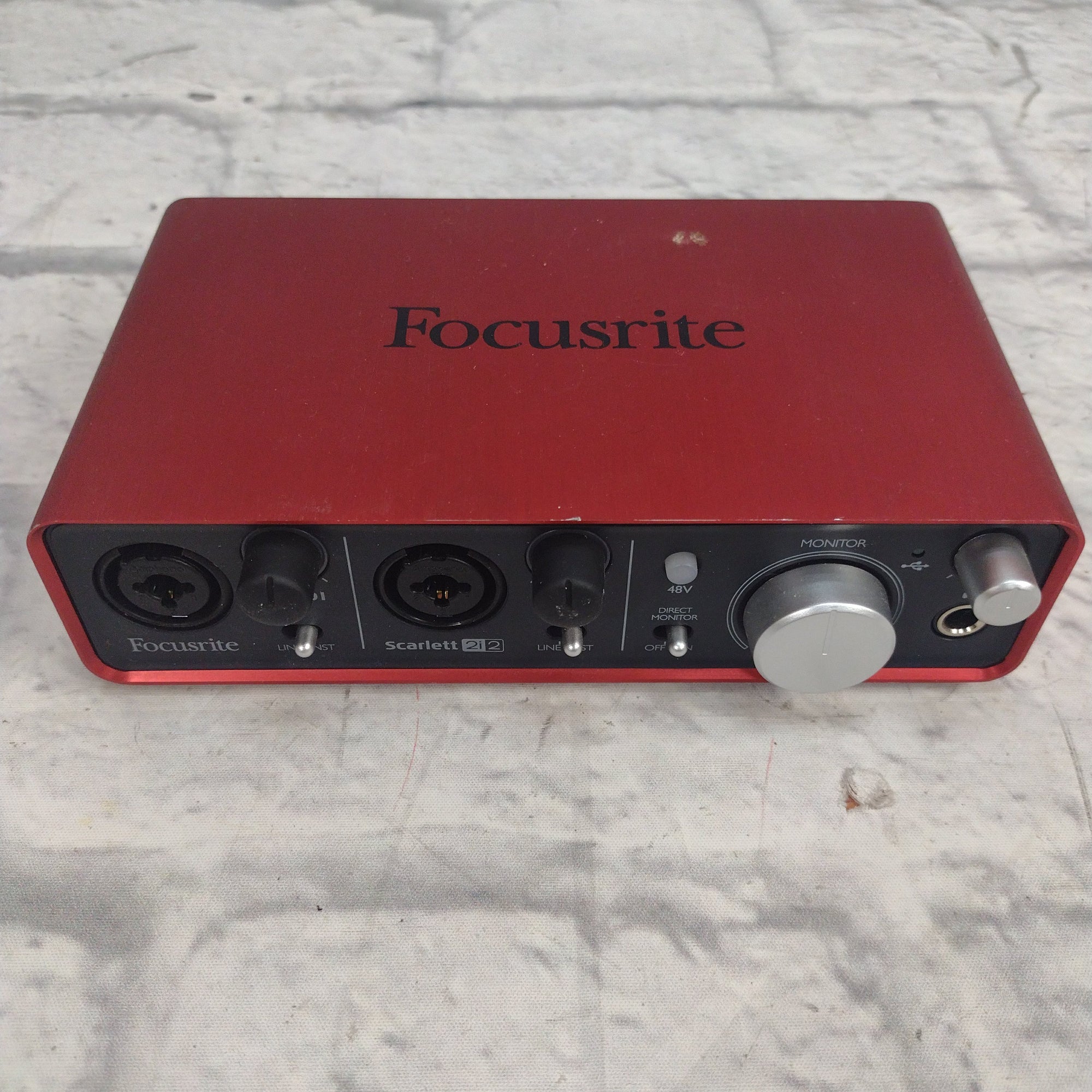 Focusrite Scarlett 2i2 USB Interface