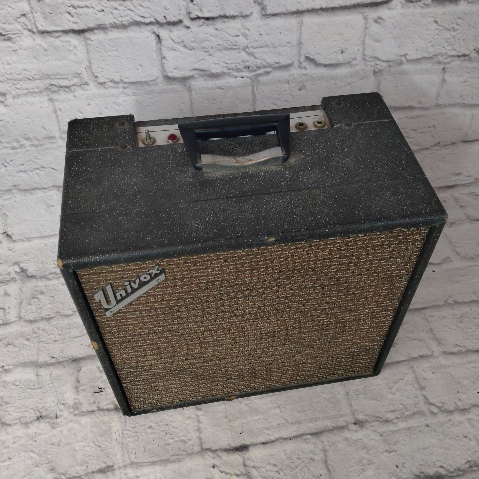 Univox U45 Bass Guitar Combo Amp for parts AS IS