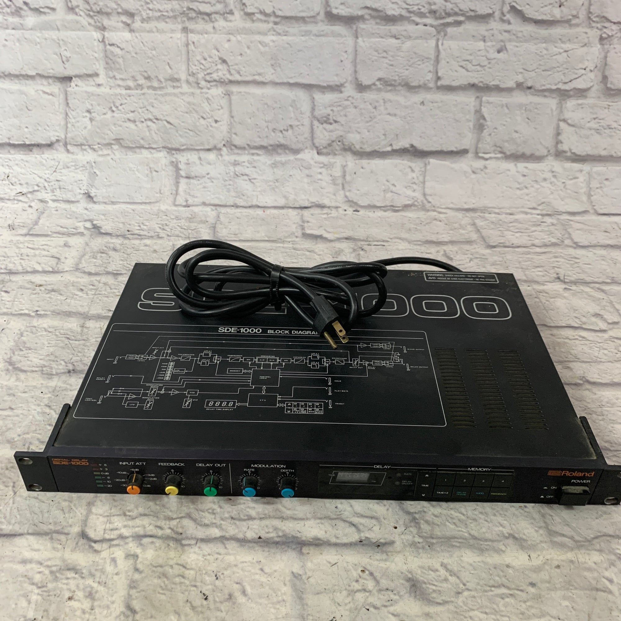 Roland Digital Delay SDE-1000 - Evolution Music