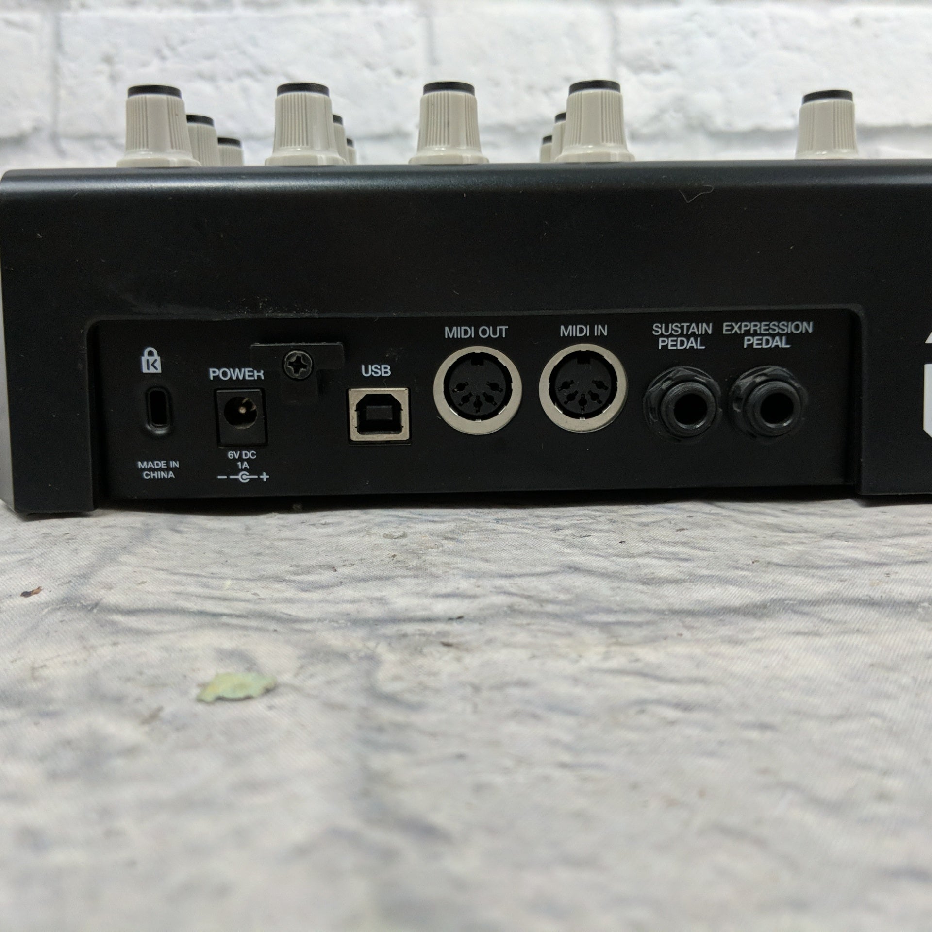 Akai Professional MPK25 Keyboard Midi Controller