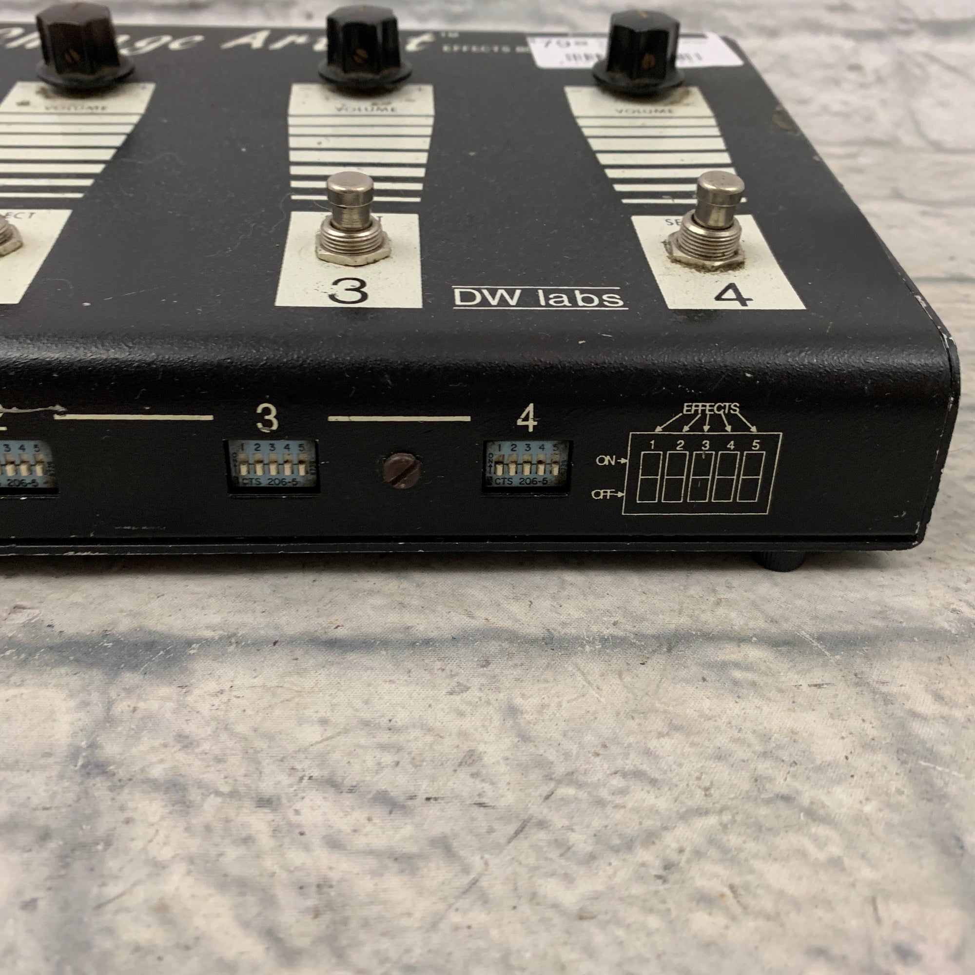 DW Labs QuickChange Artist Effects Box Controller