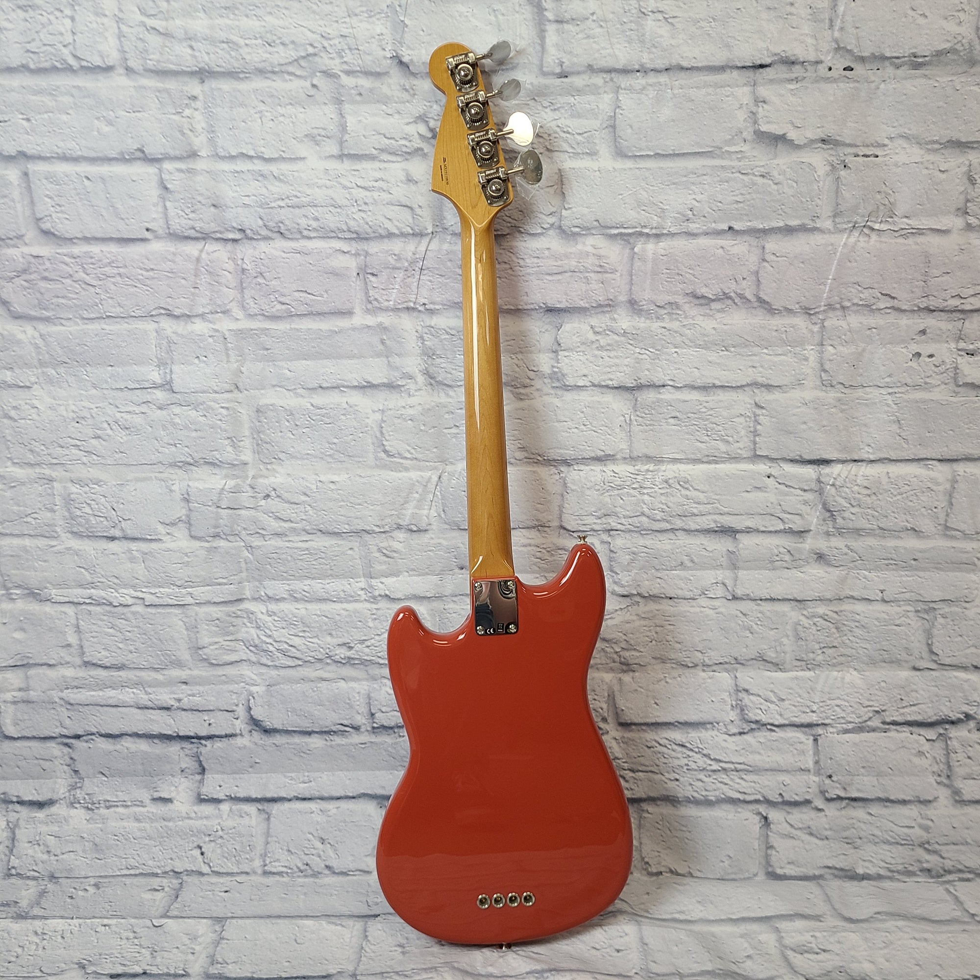 Fender Vintera '60s Mustang Bass PF Fiesta Red - Evolution Music